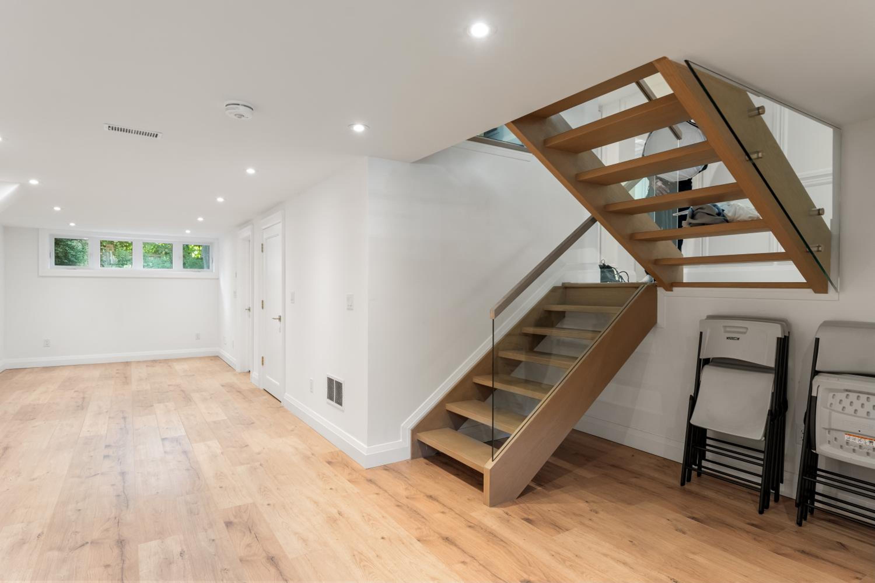 Luxury Home - 5 min from airport, 15 to downtown