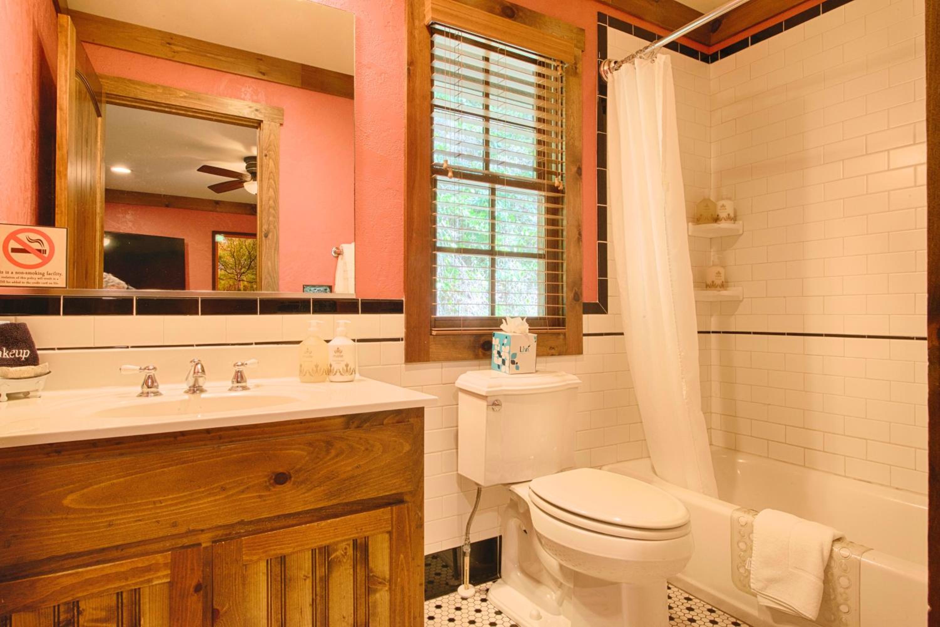 Historic Tapoco Lodge Resort