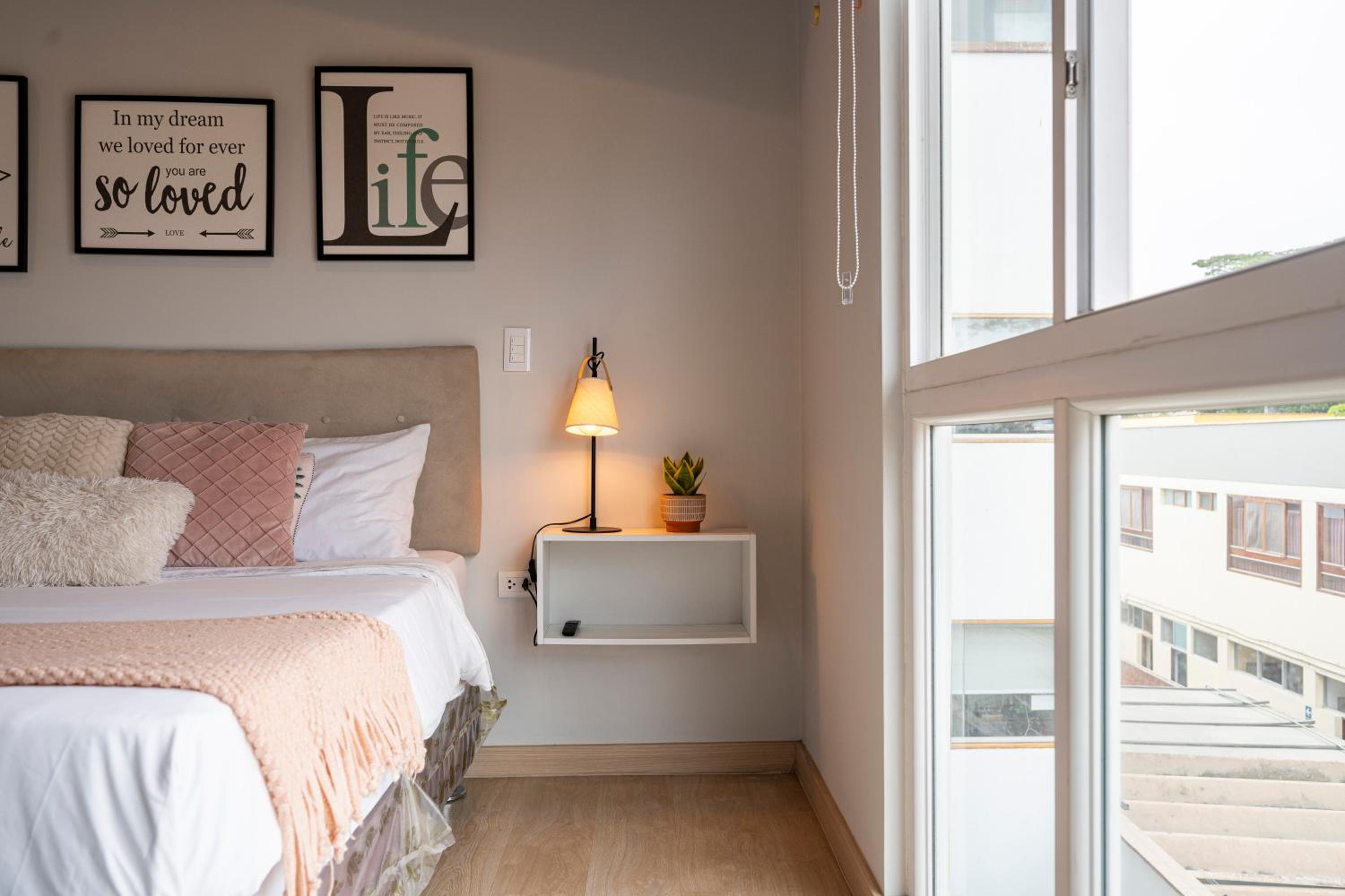 Private Residences by Vibrant