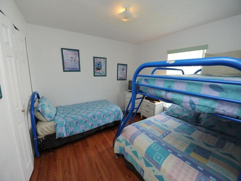 Three-Bedroom House in Clear Creek
