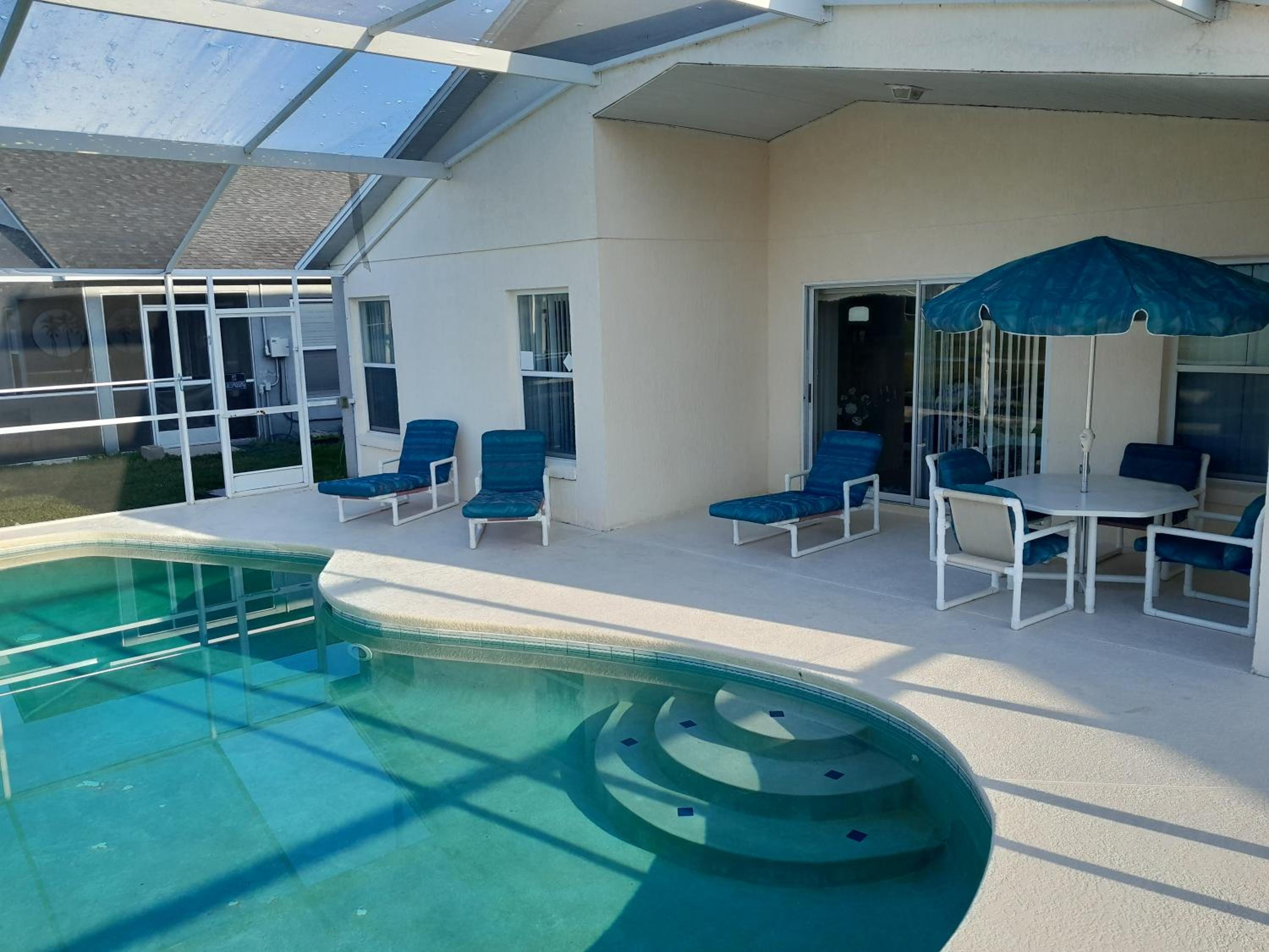 Three-Bedroom House in Clear Creek