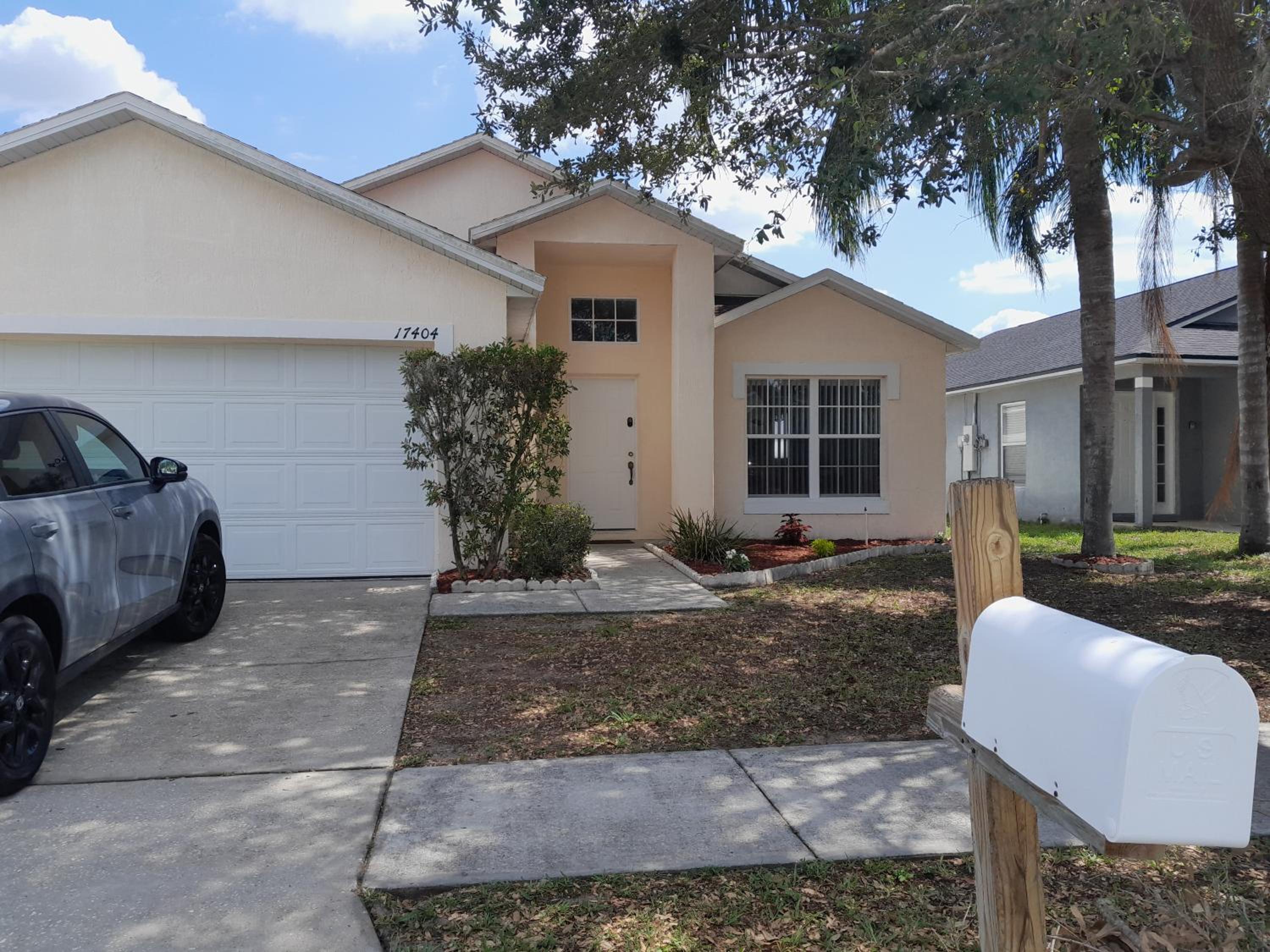 Three-Bedroom House in Clear Creek
