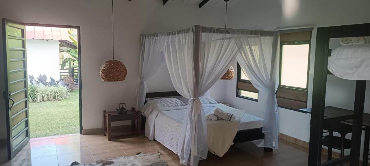 Hotel oBeja negra Muki