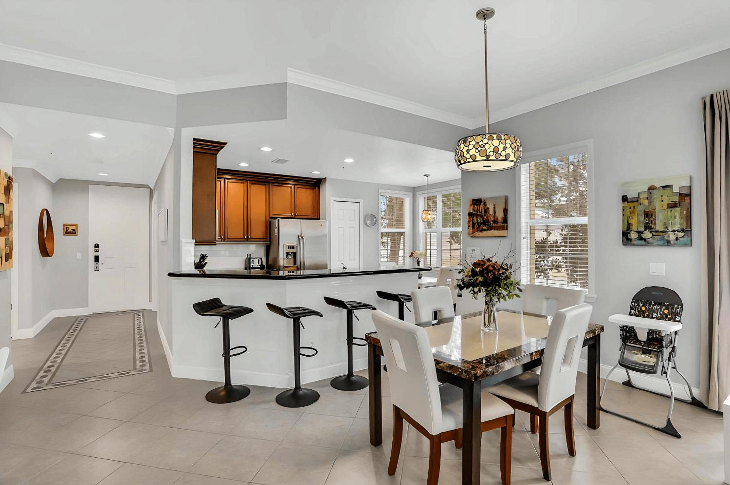 Reunion 3BR Condo, Near Disney + Pool view 5