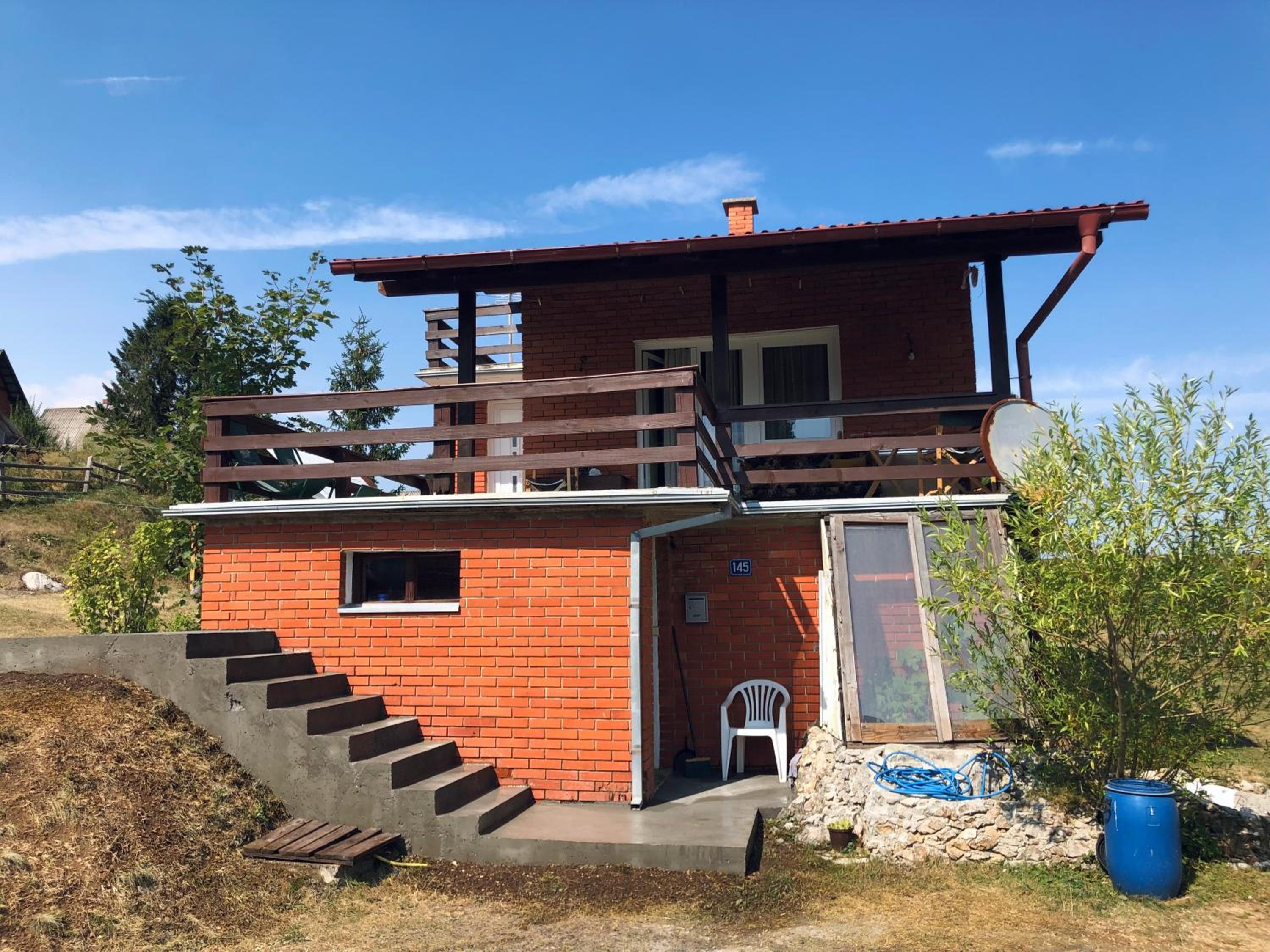 Mountain resort house - Planinska vikendica