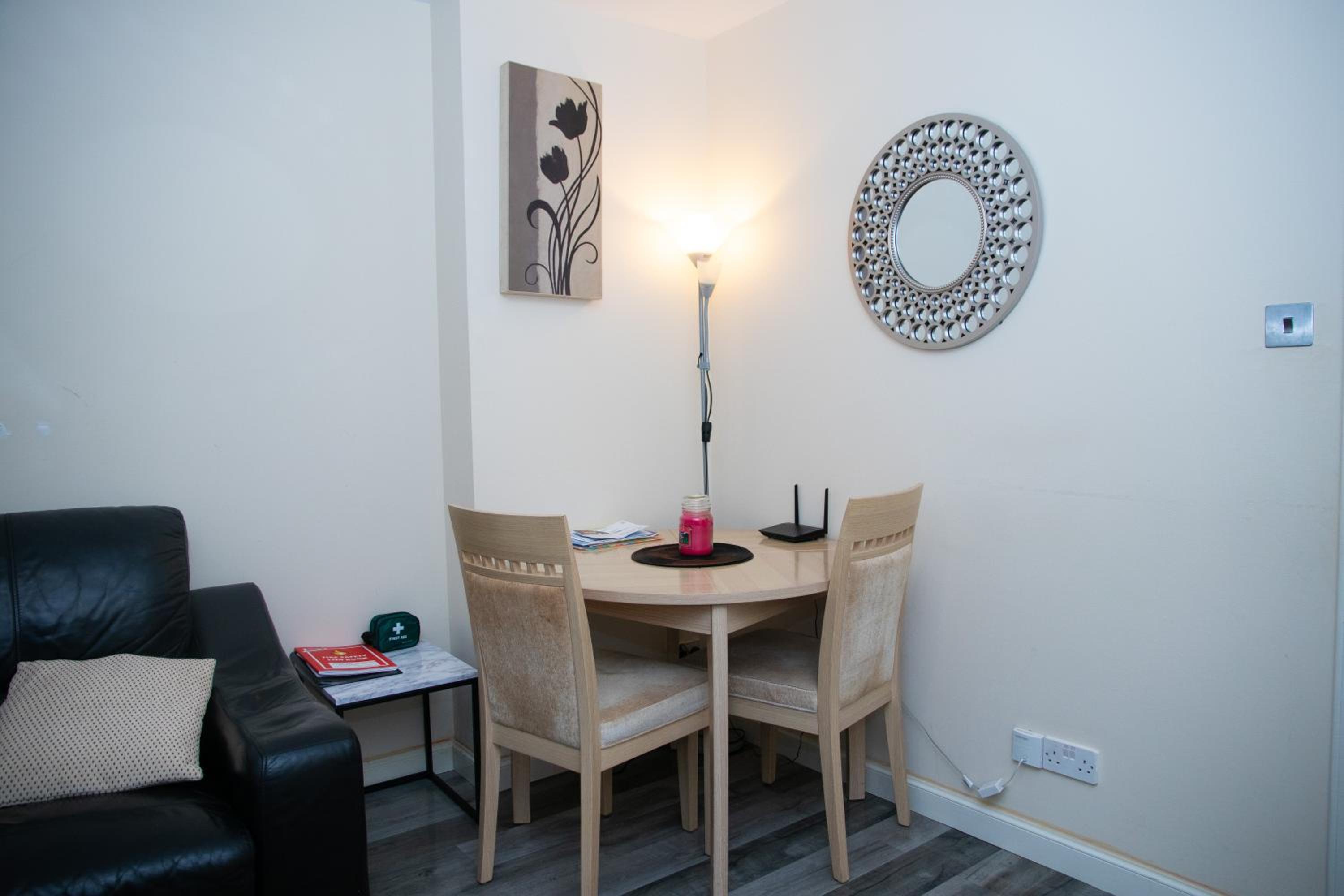 Charlotte Apartment