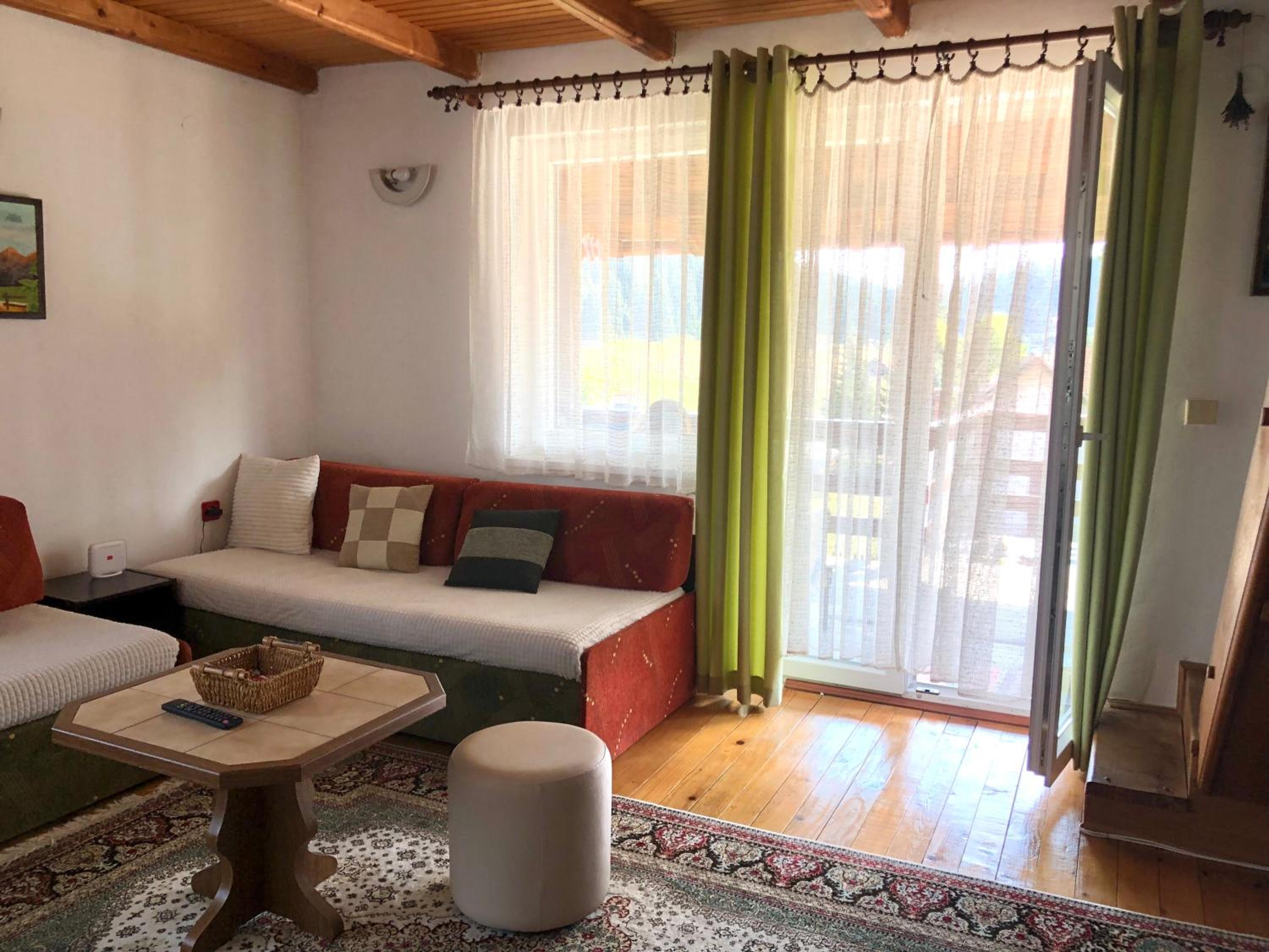 Mountain resort house - Planinska vikendica