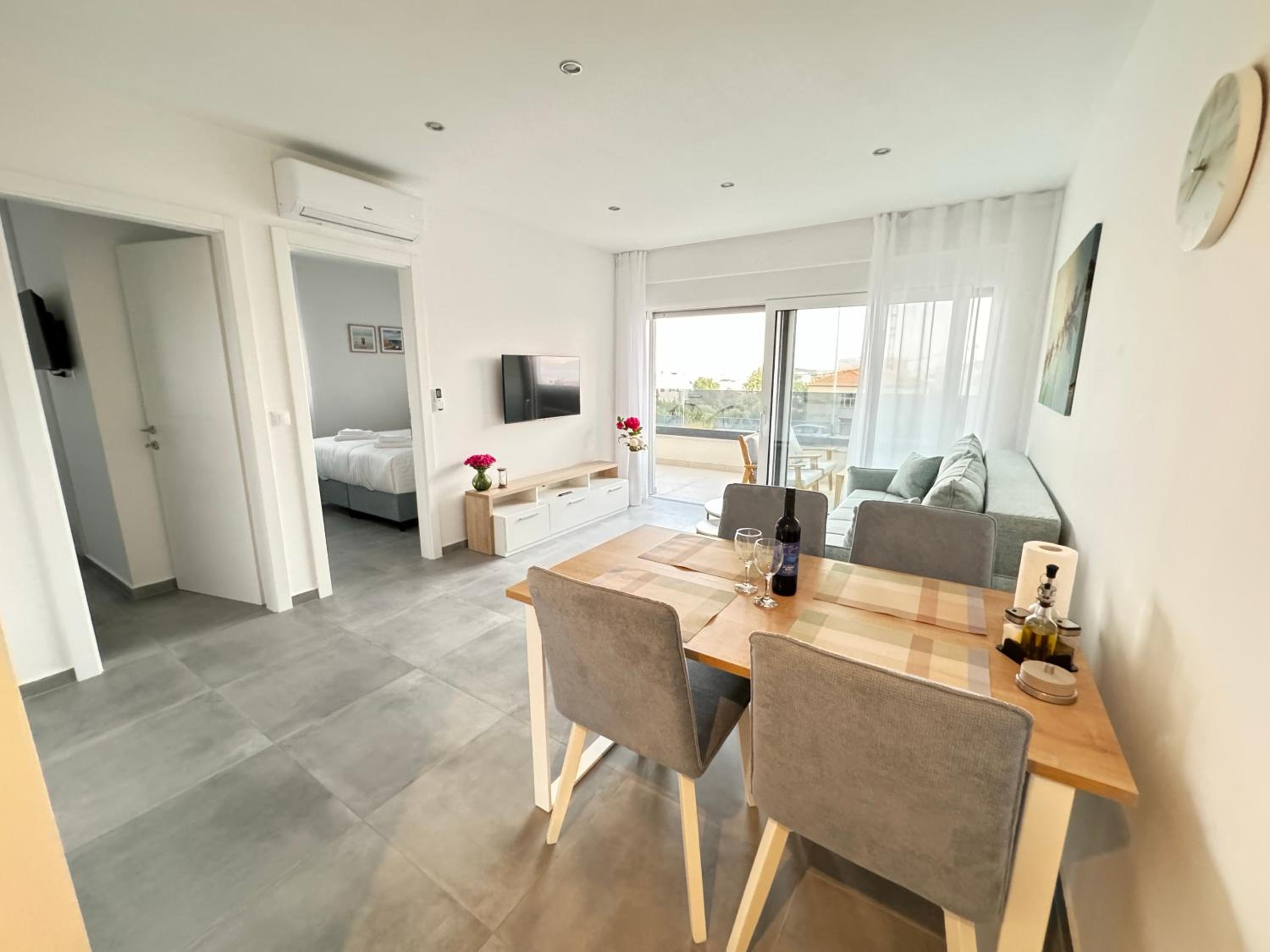Rosa Holiday Villa - Sea View & Private Parking view 3