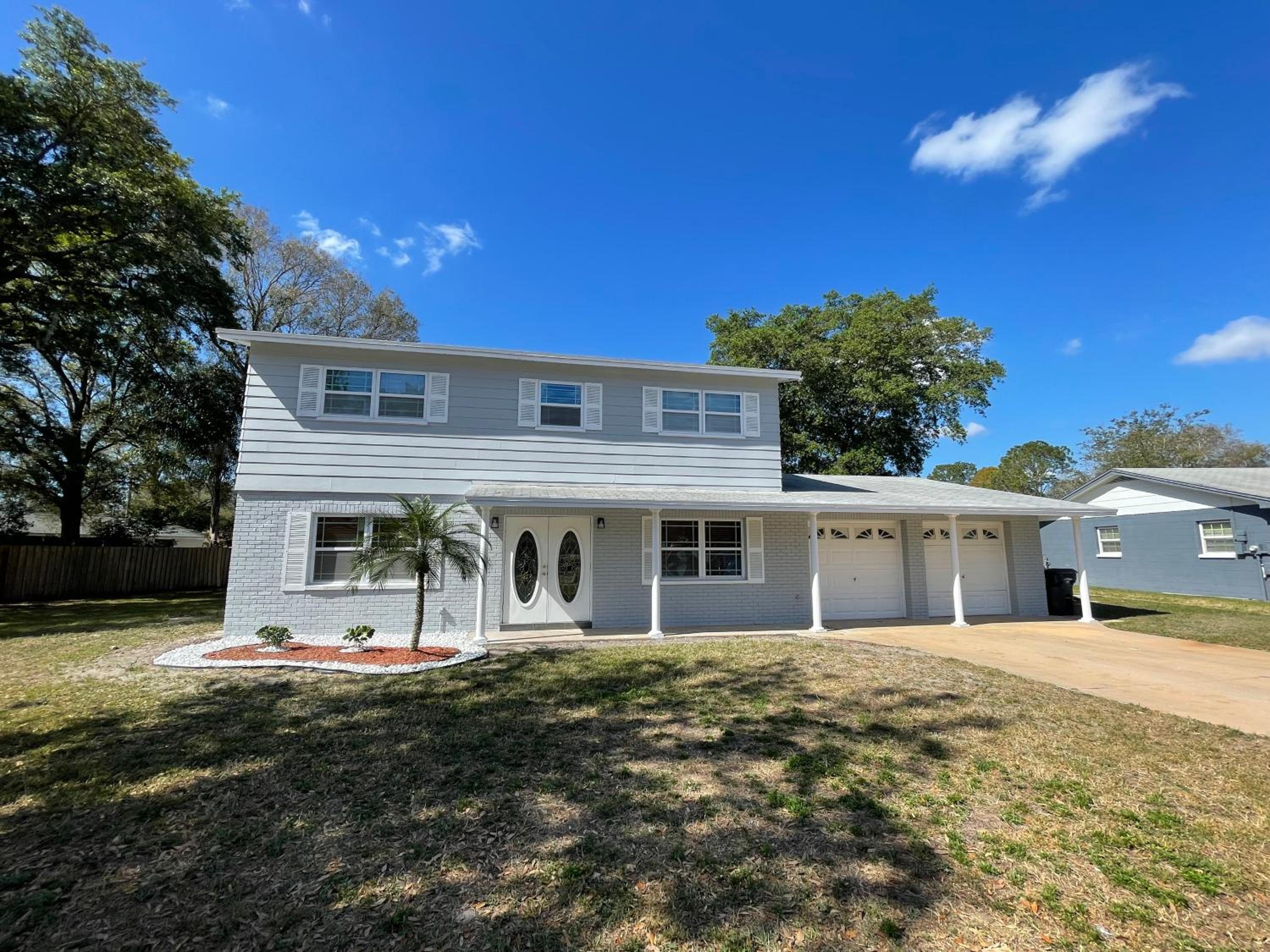 Spacious 4BR Home in Tampa Near Busch Gardens view 2
