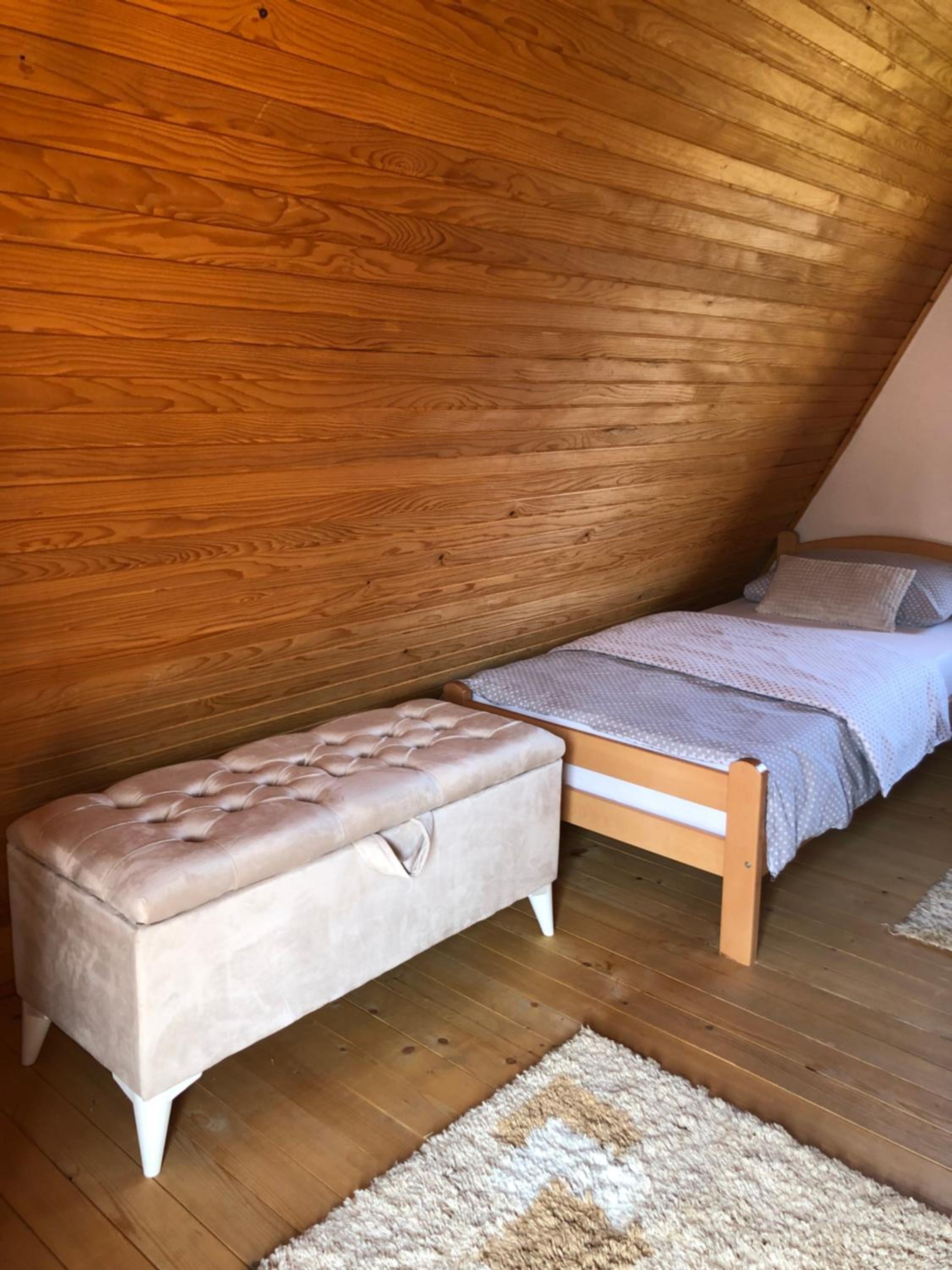 Mountain resort house - Planinska vikendica