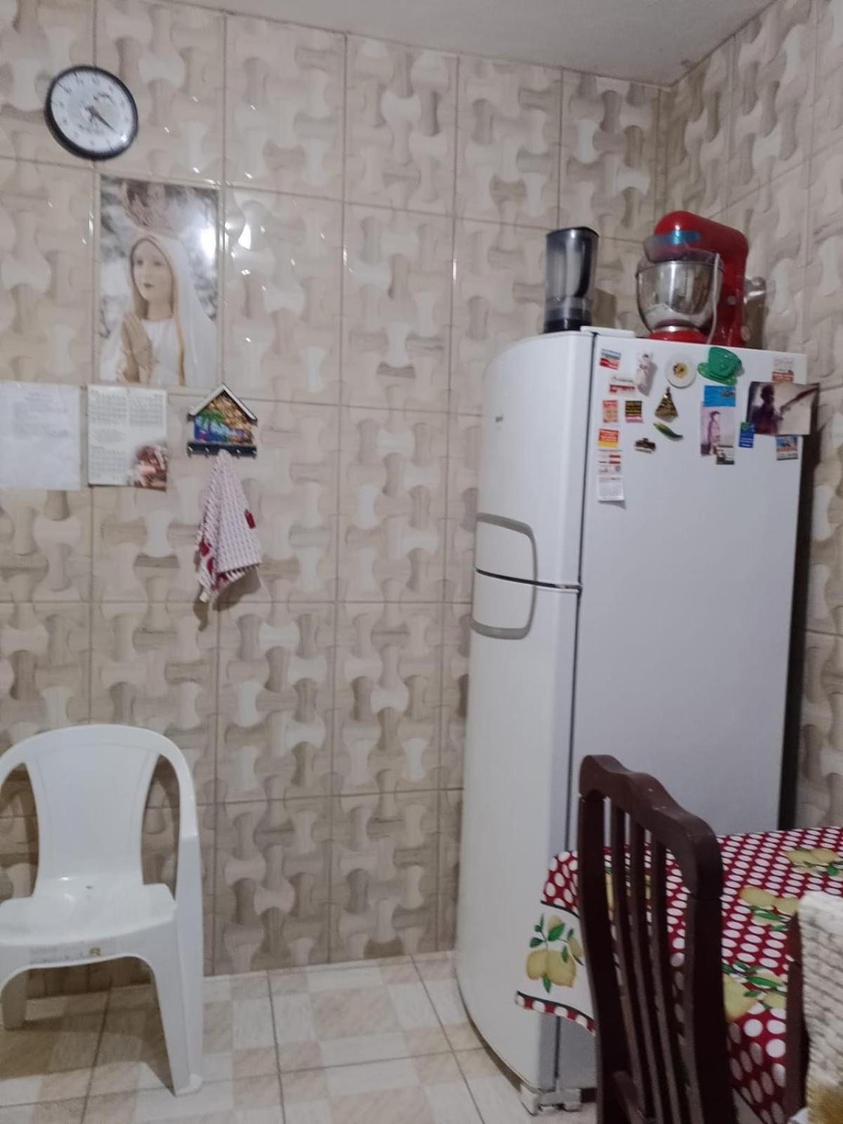 Casa da tia Lá preço único pela casa inteira, cabem até 6 pessoas próximo ao santuário de Aparecida