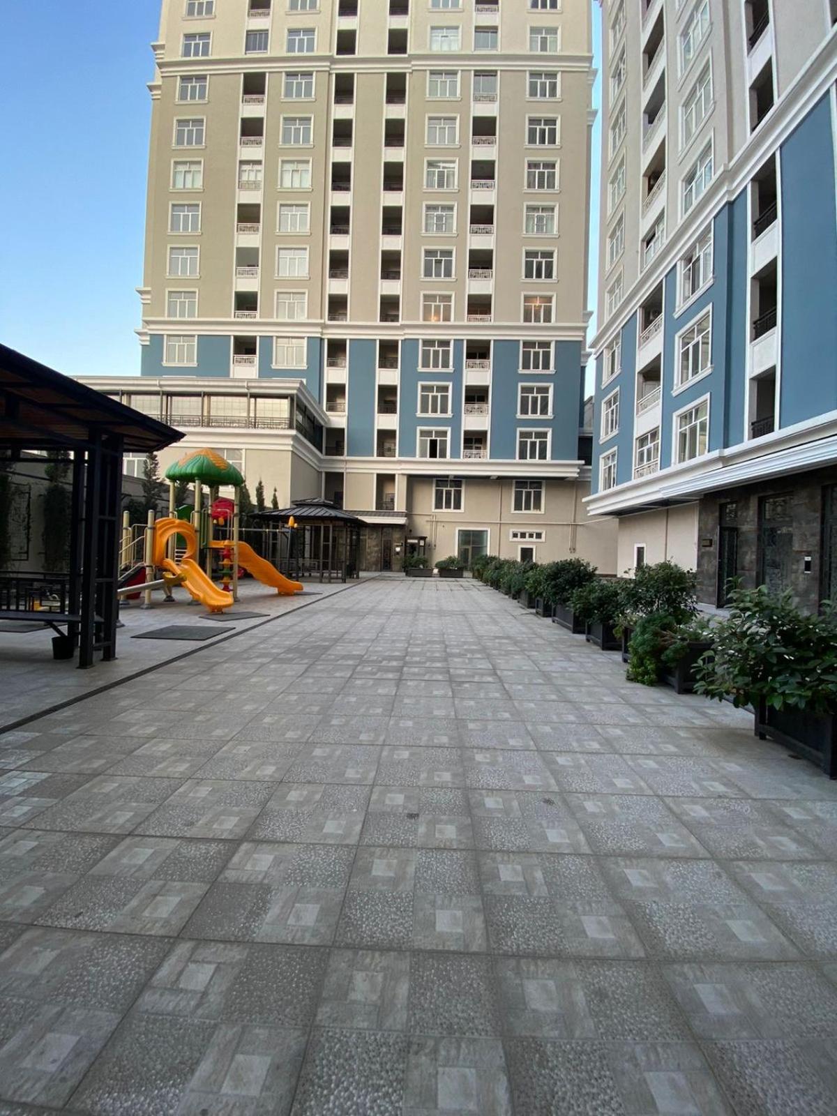 Azadlig Baghchali Residence