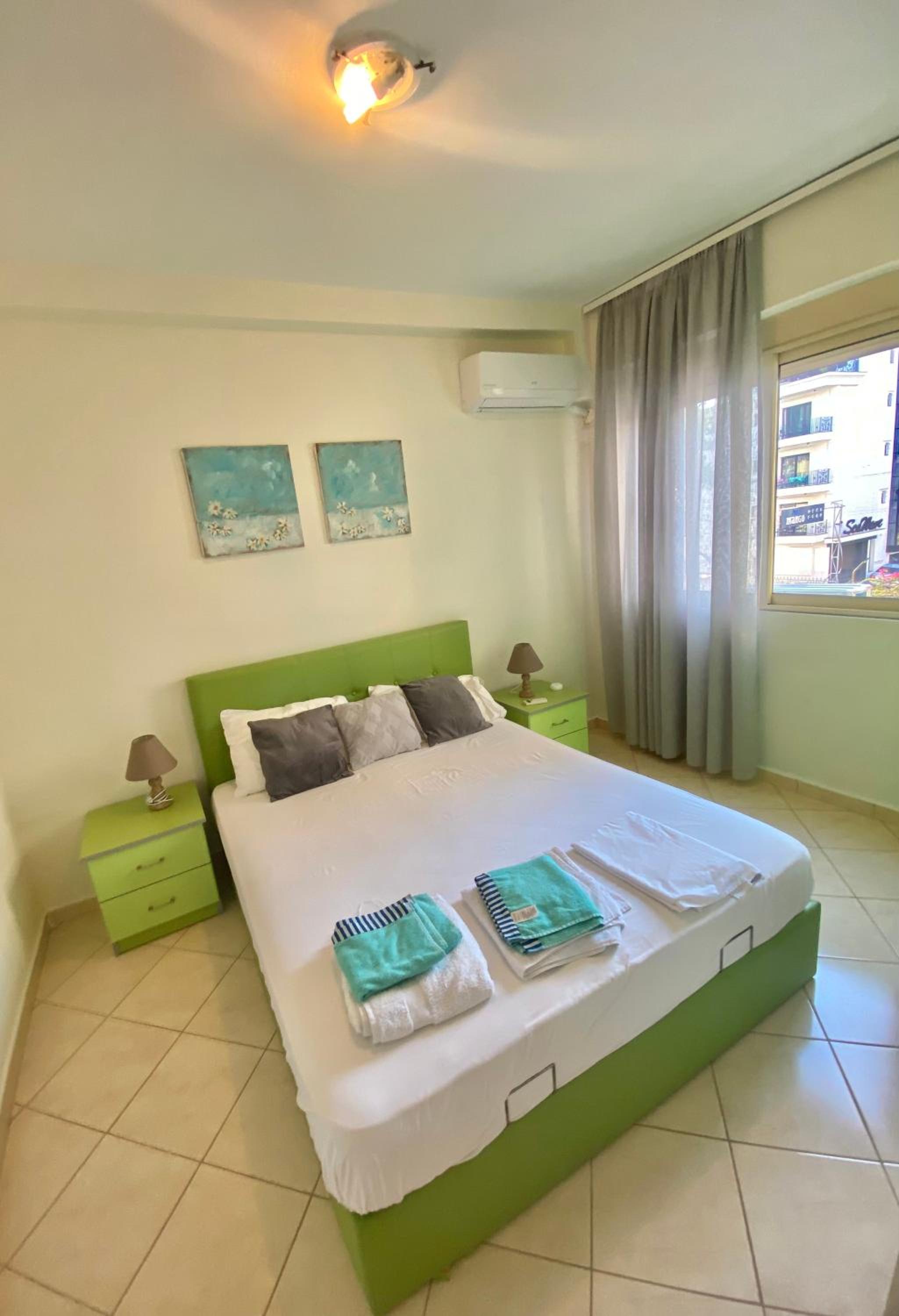 Seaview Apartments