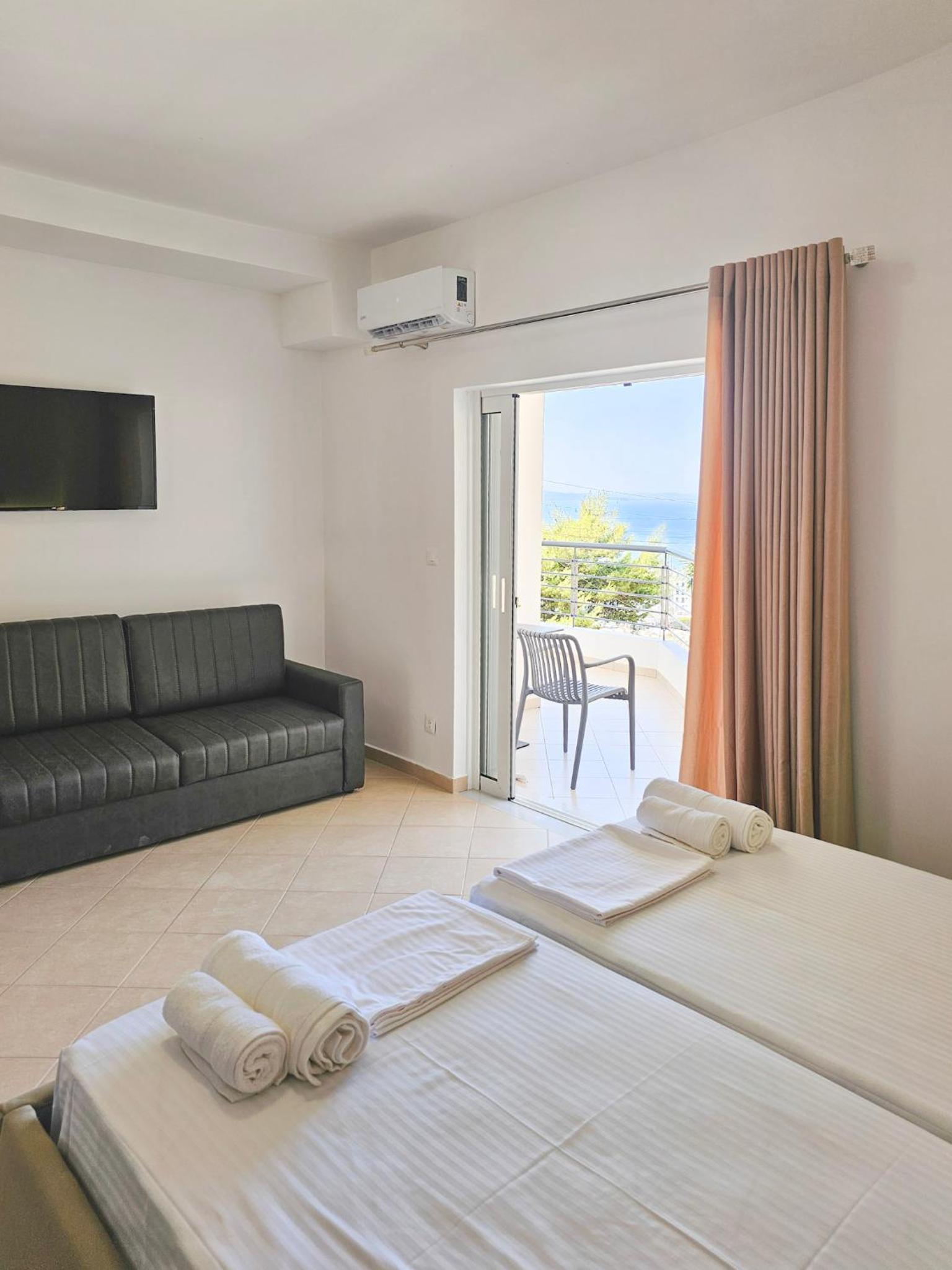 Premium Pirali Stay with Free Parking