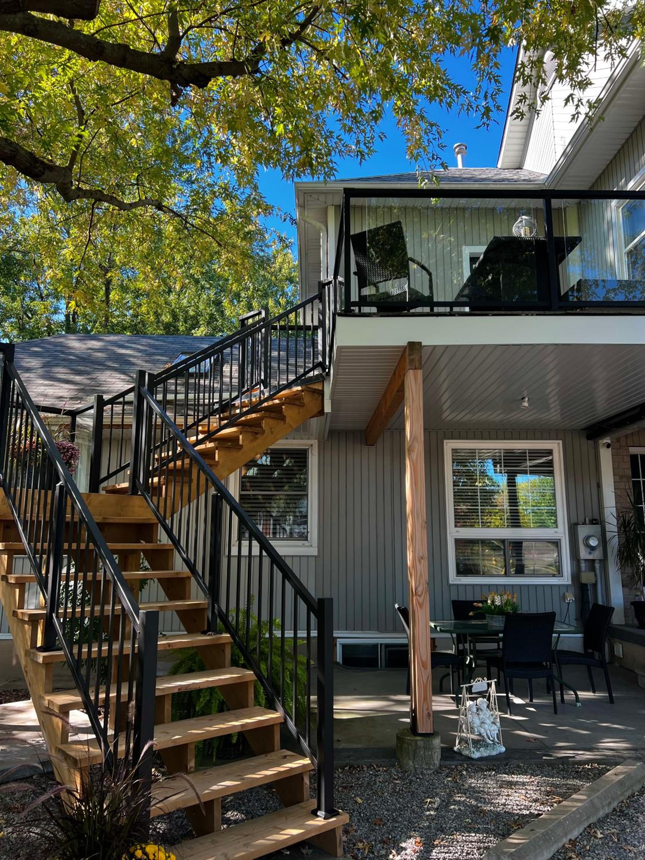 Sunset Suites in Niagara Wine Country