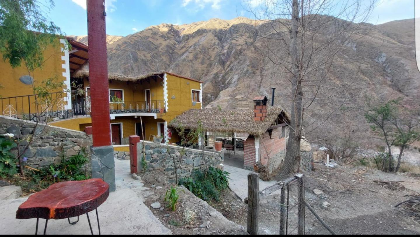POSADITA LOS ALAMOS estamos en San Isidro a 8km pasando Iruya se hace caminando lea atentamente la descripción turismo aventura consulte el servicio 4x4