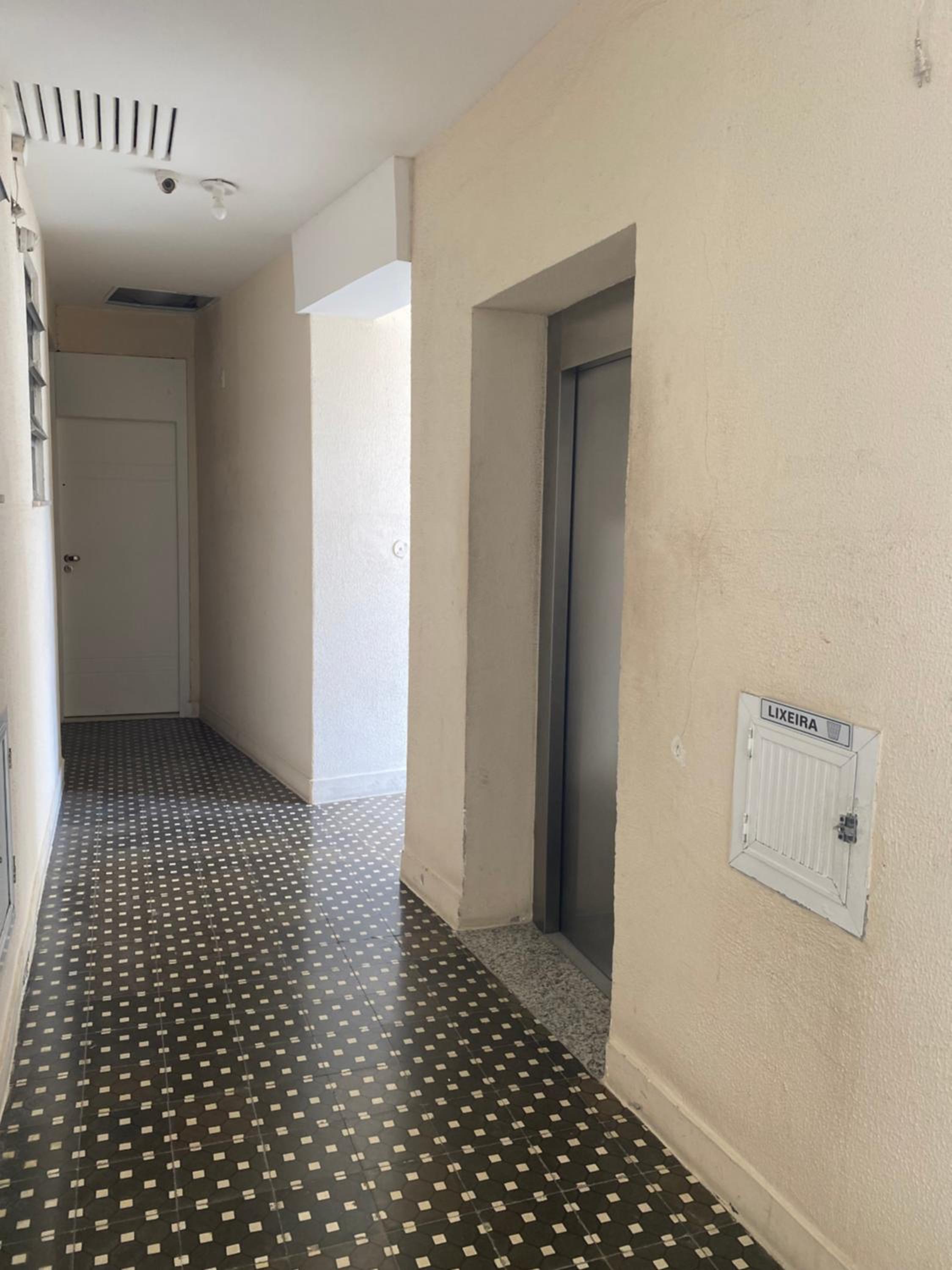 Flat no posto 2 com vista mar, Praia do Pepê, Barra da Tijuca esquina da Olegario Maciel, próximo à Ilha da Gigoia e muito mais