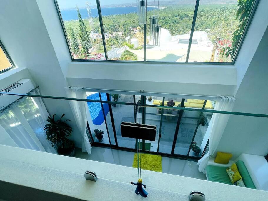 5 BR Breathtaking Ocean view Villa Amazing Rooftop and Pool
