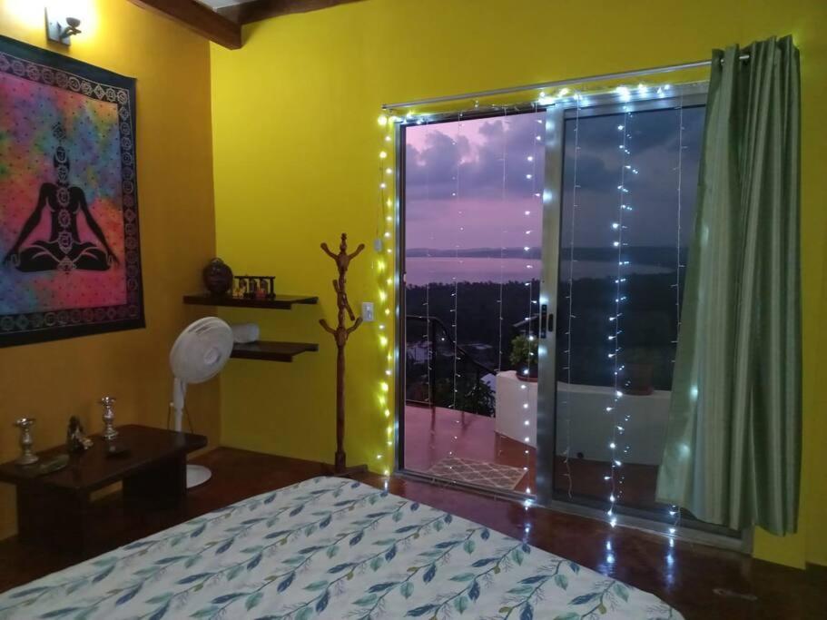 5 BR Breathtaking Ocean view Villa Amazing Rooftop and Pool