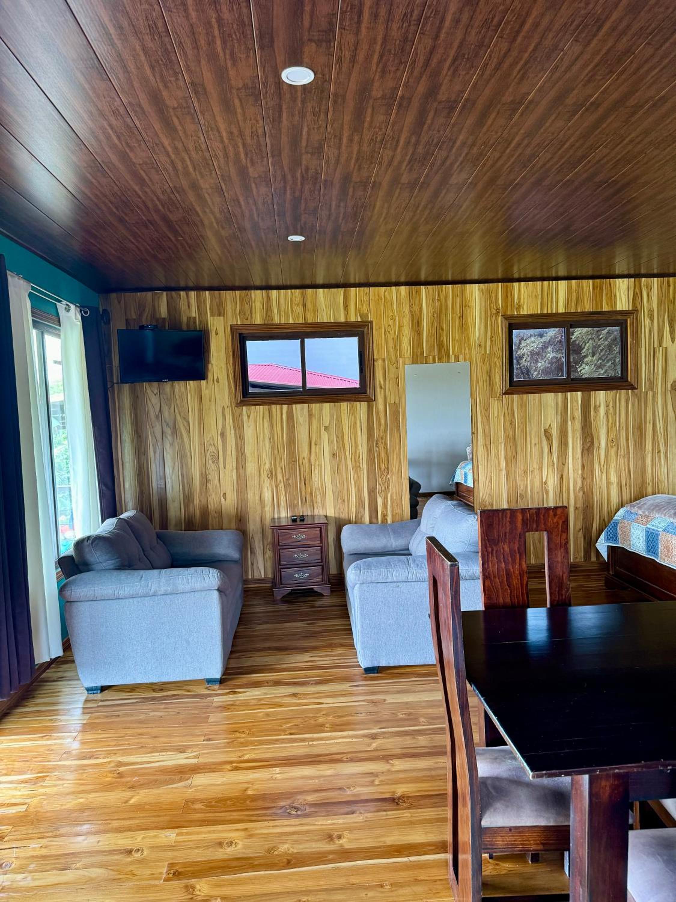 Hotel Almore