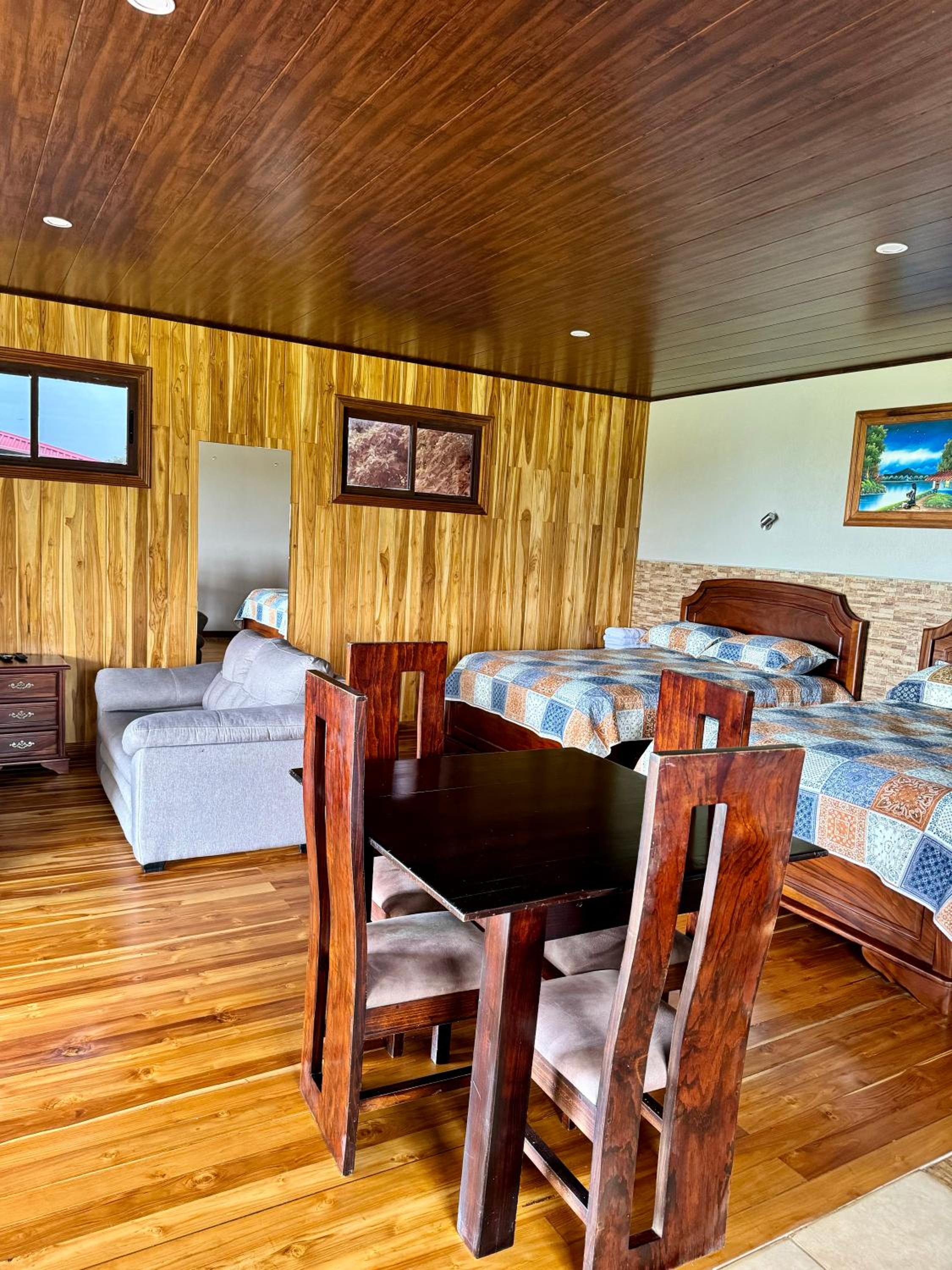 Hotel Almore