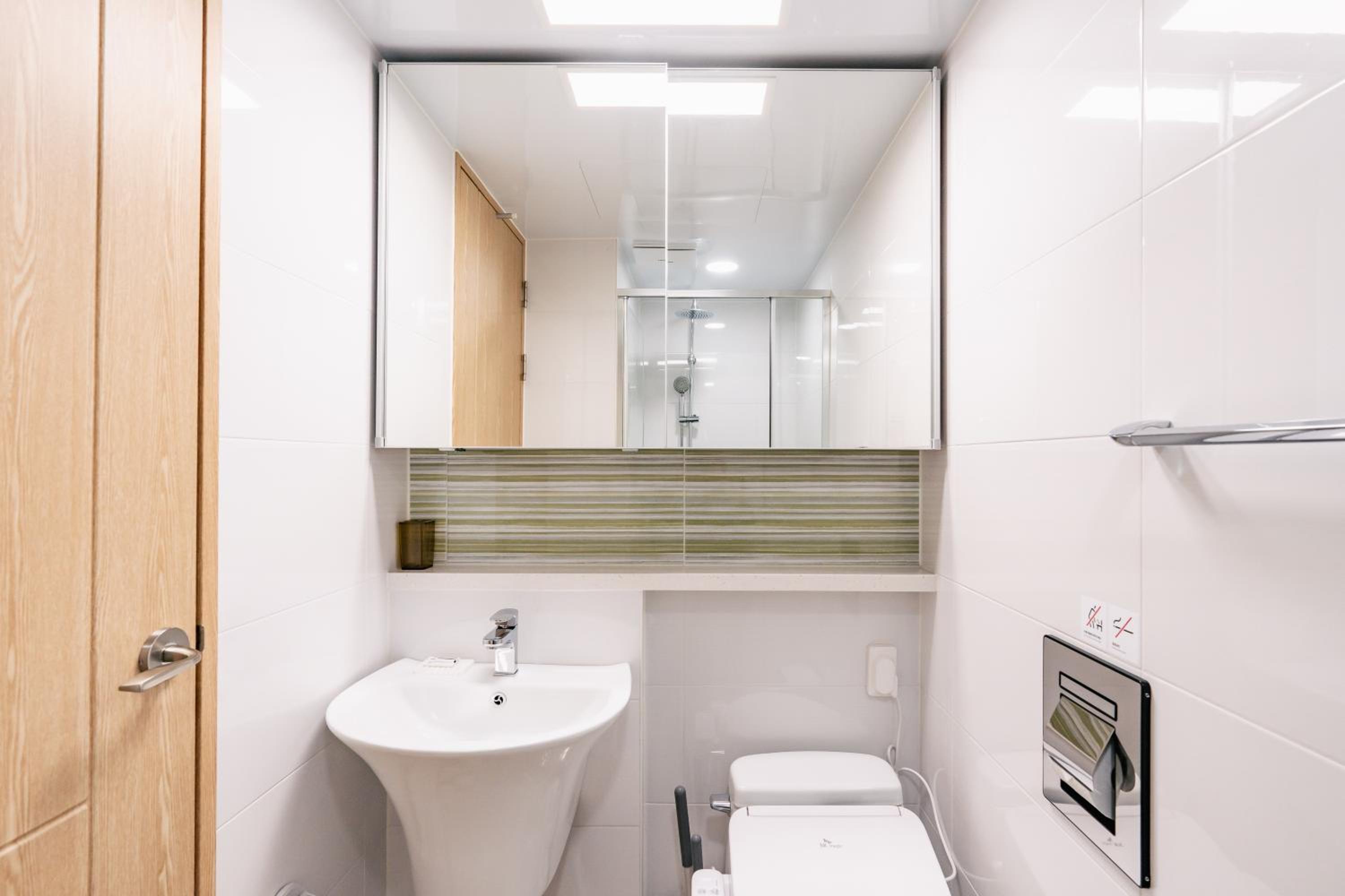 CentralViewSuite Residence, Myeong-dong