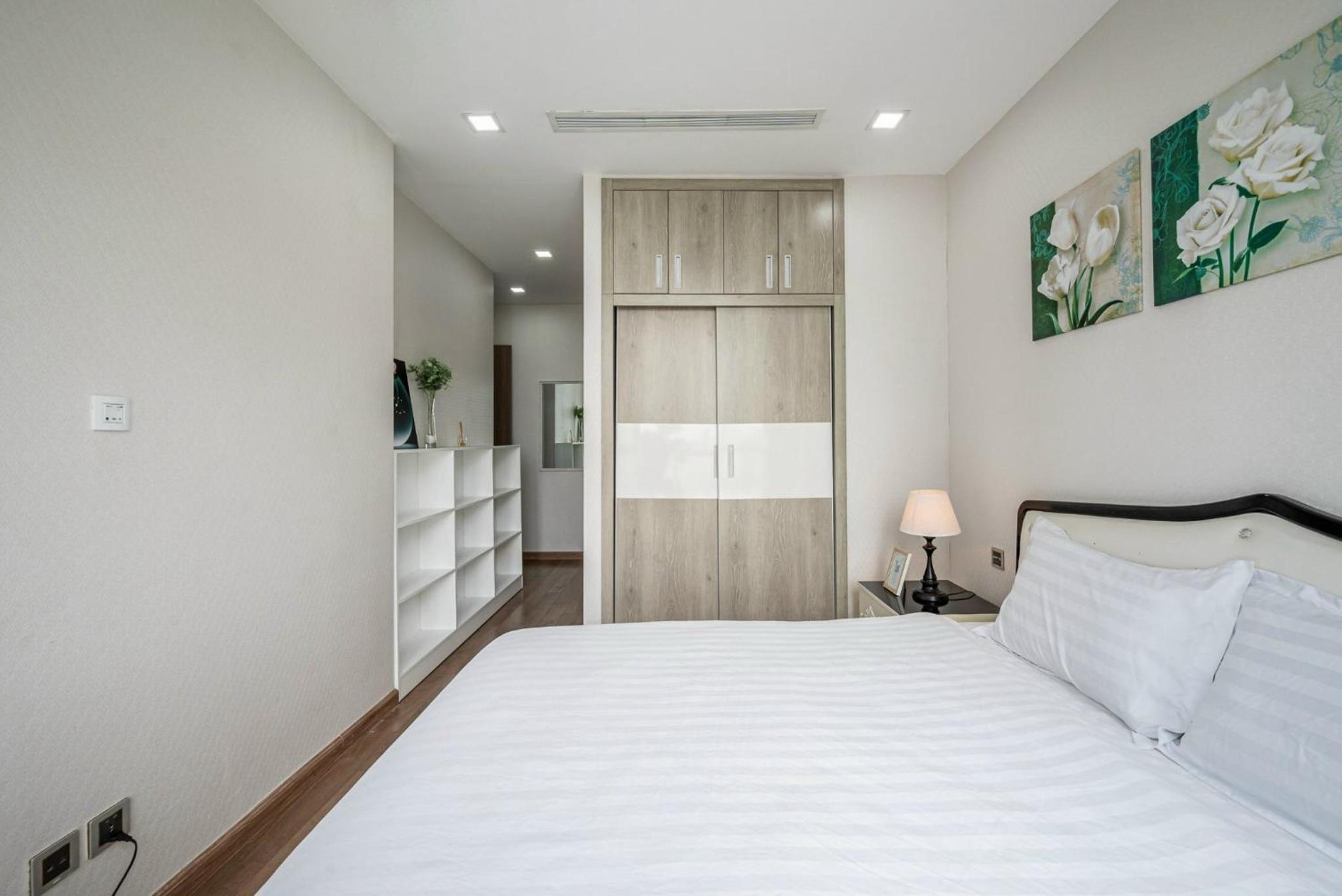Landmark Apartment Center