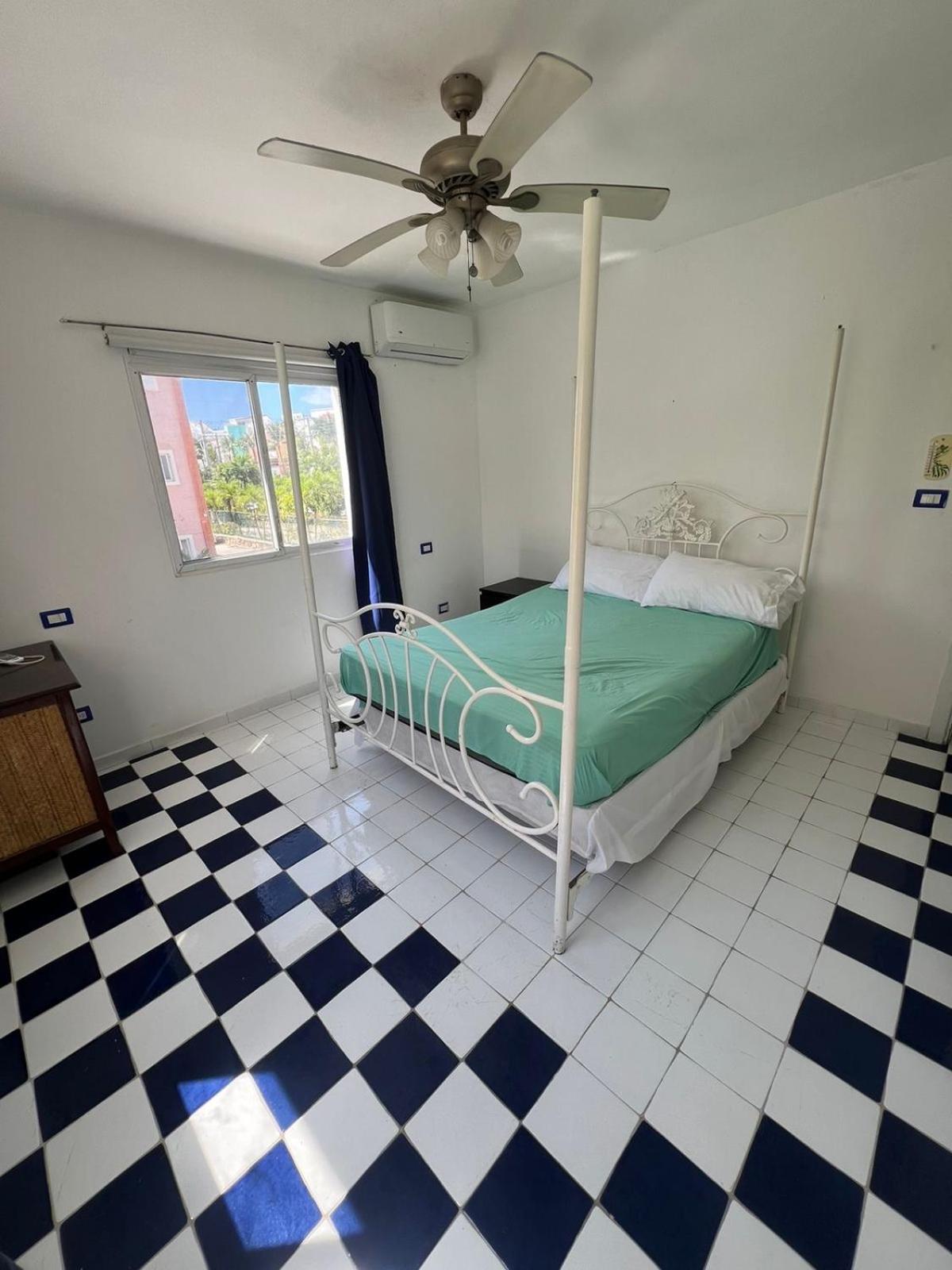 Tropical Apartment Few Steps From The Beach