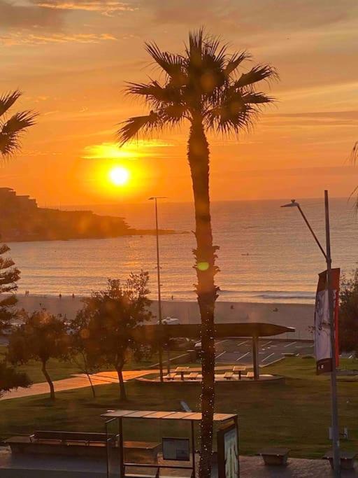 Bondi Beach Hazel unit 5 - Beach front with Sea view and 2 bedrooms