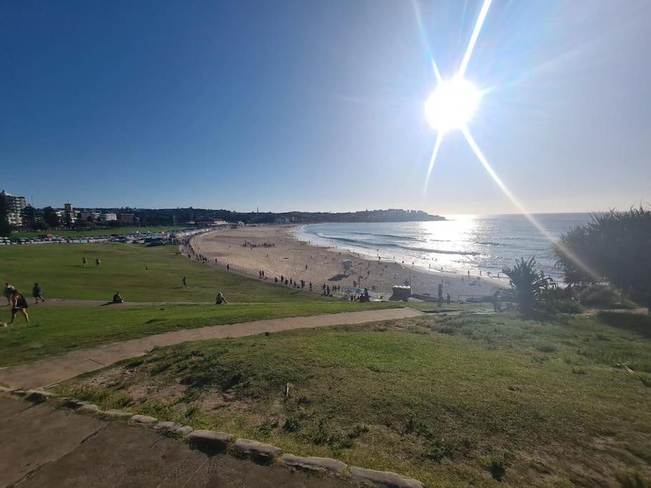 Bondi Beach Hazel unit 5 - Beach front with Sea view and 2 bedrooms
