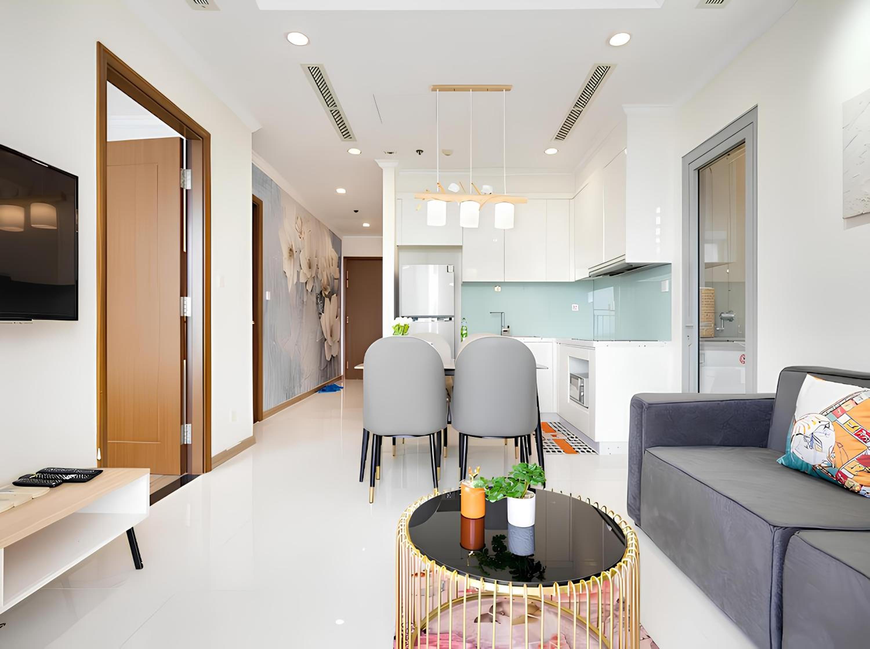 Landmark Apartment Center