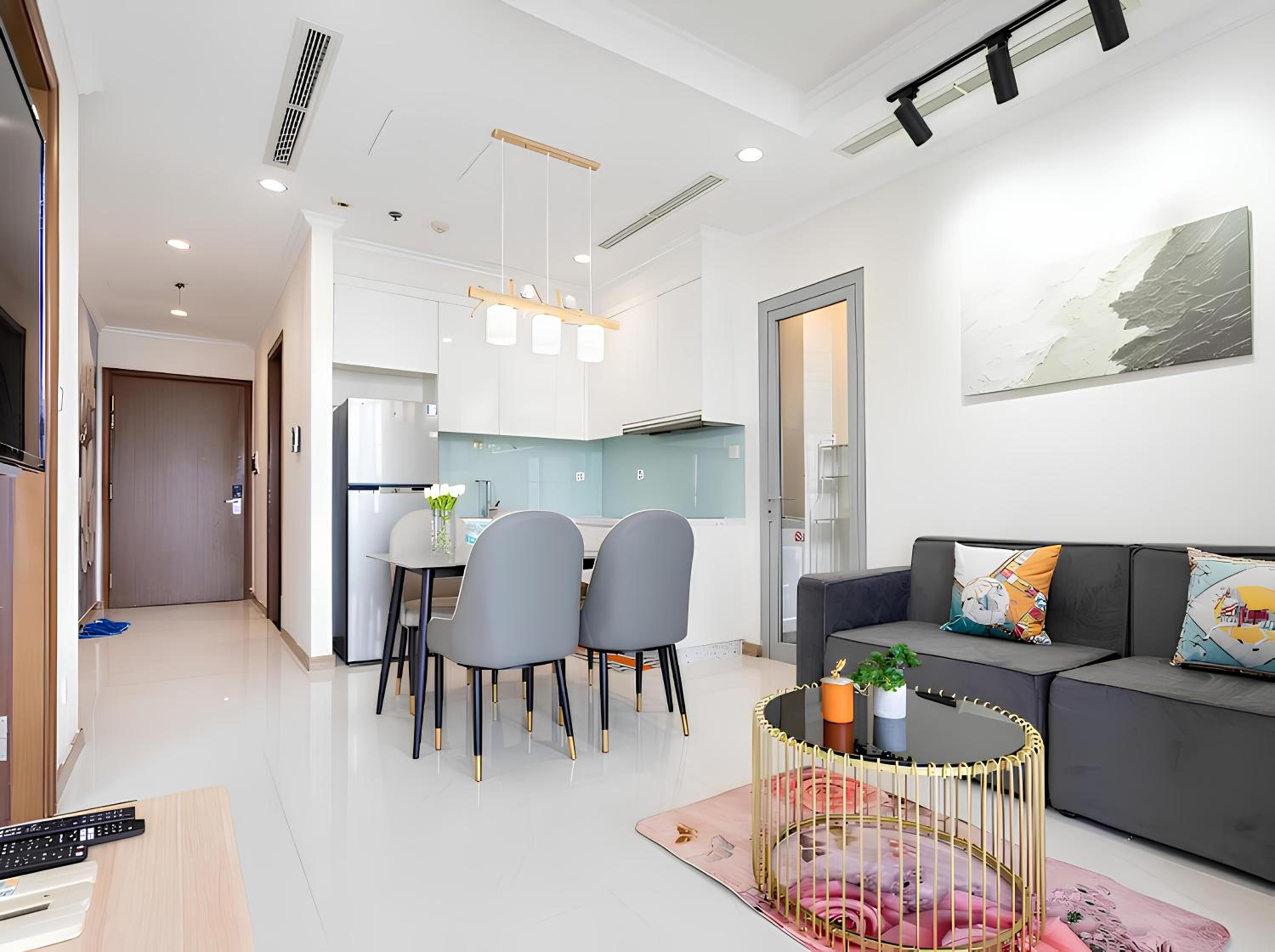 Landmark Apartment Center