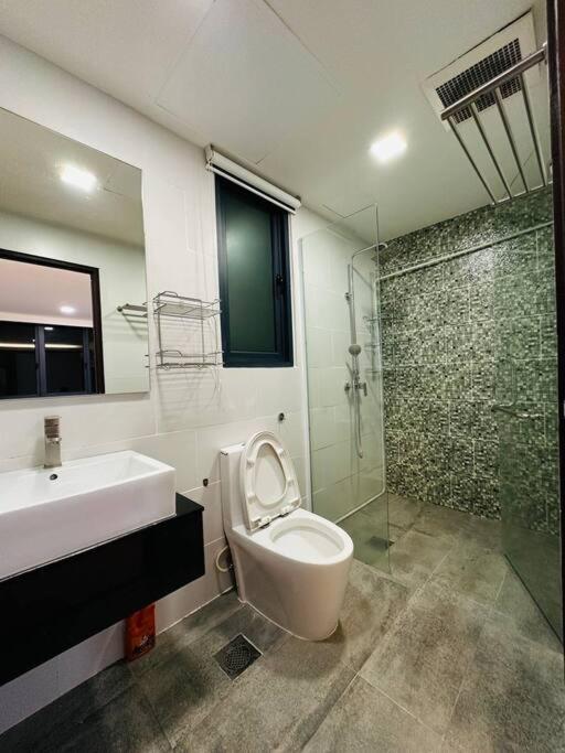 Jazz Suite at Vivacity megamall 3 Bed 2 Bath photo 6