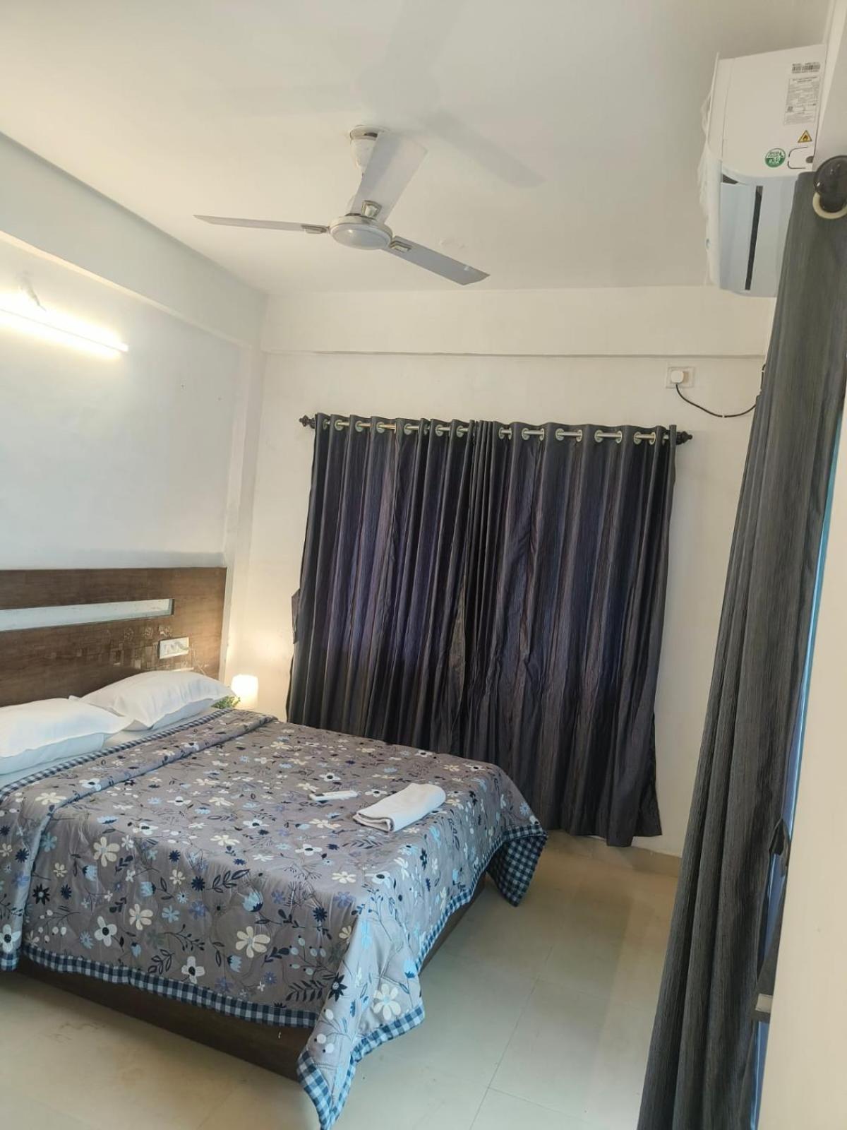 Ananya Villa Ac LUXURY ll 3BHK ll PRIVATE VILLA ll WITH SWIMMING POOL ll view 5