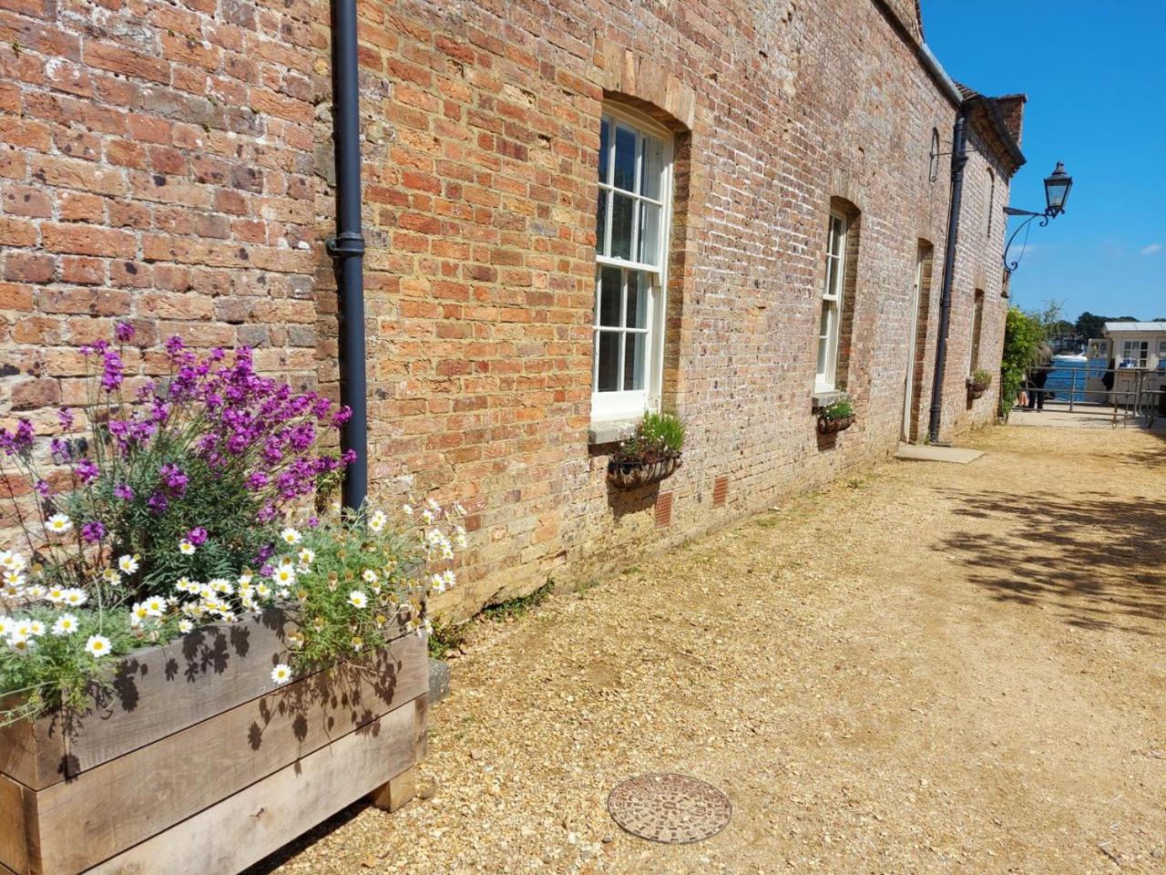 Dog Friendly Appartement in Sandbanks Peninsula