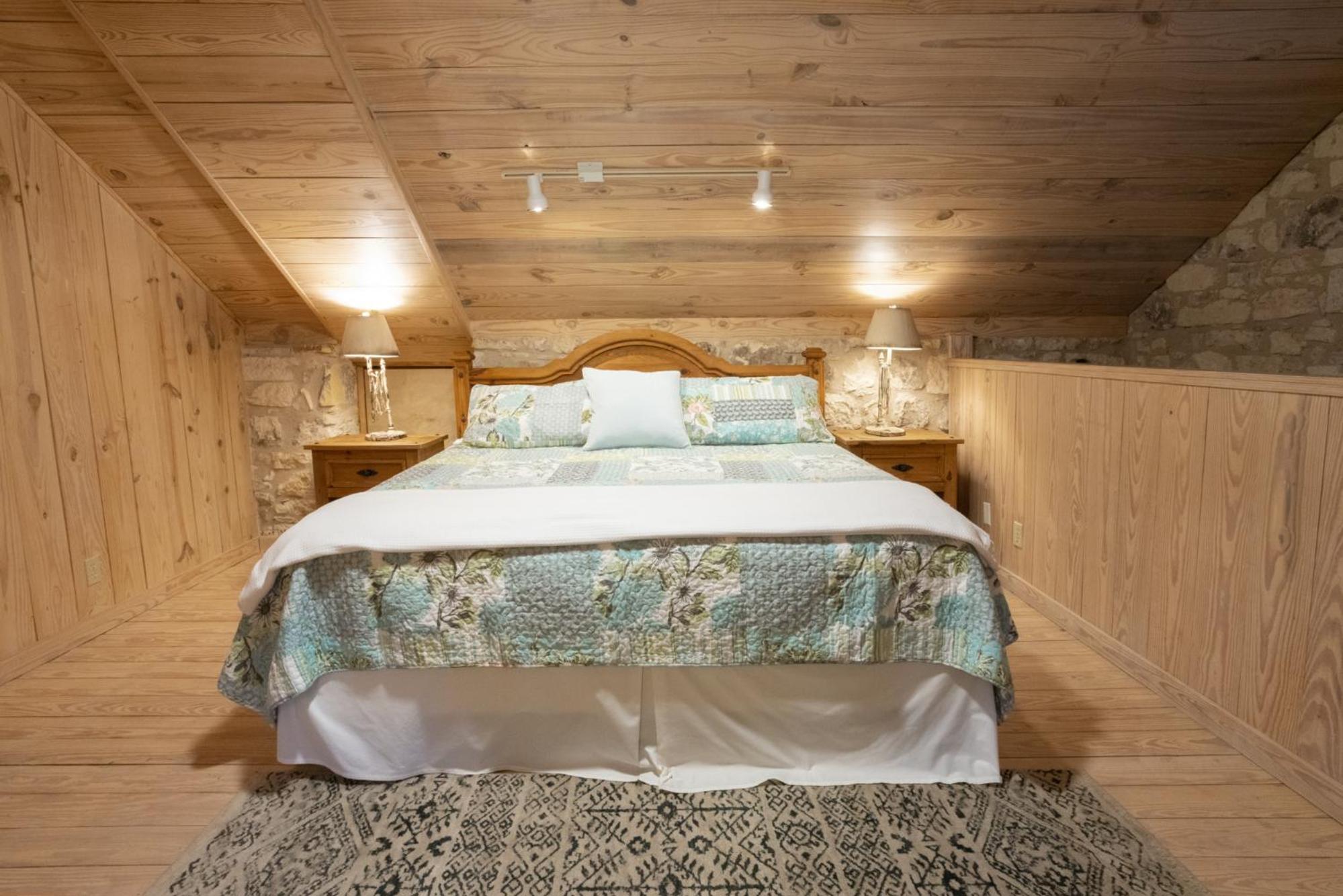 Marschall Creek Resort by Current Tides Vacation Rentals