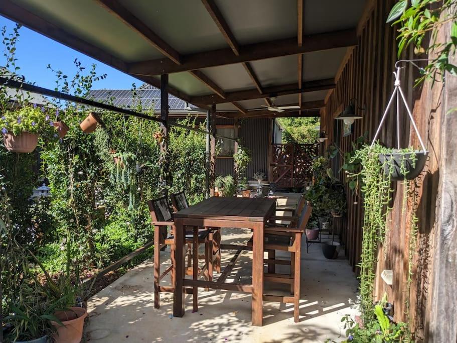 Samsara Farm Cottage - Stunning hinterland oasis