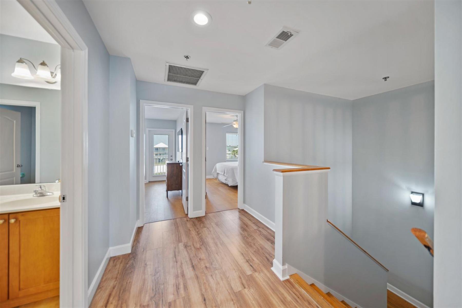 Del Mar 4 by Current Tides Vacation Rentals