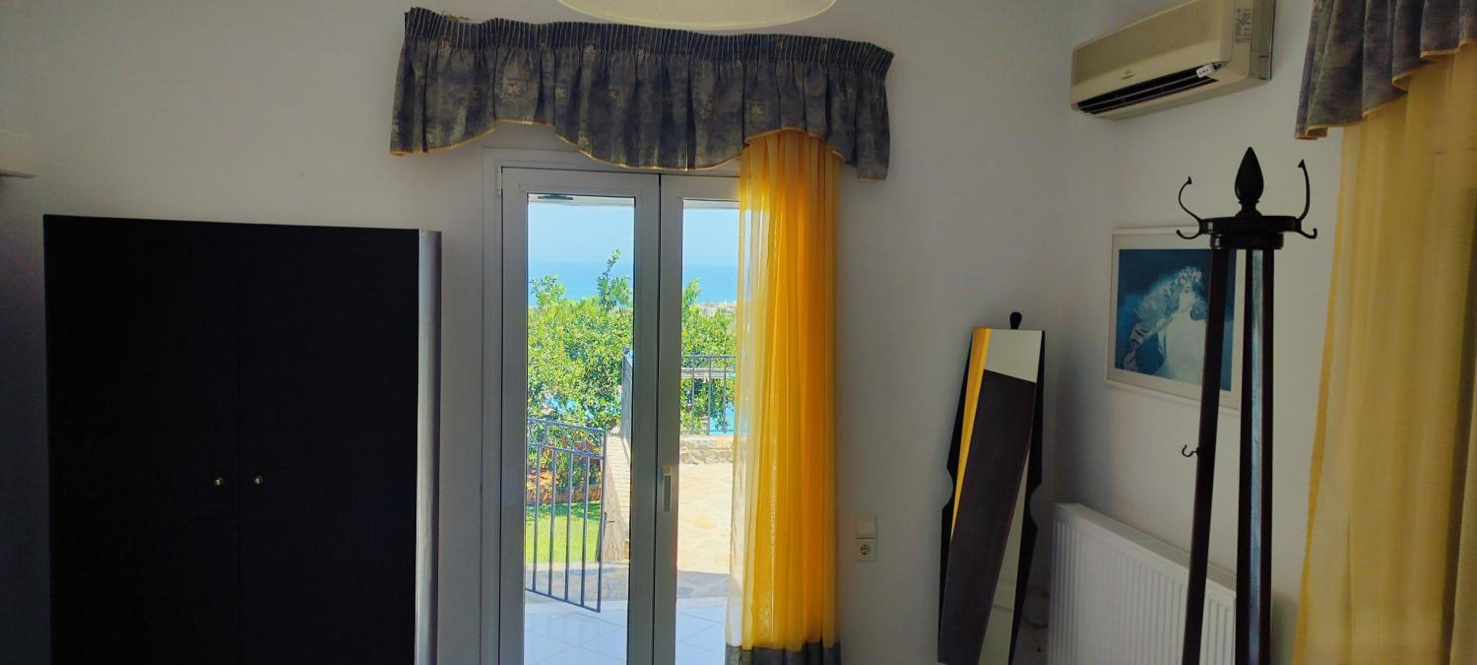 Photo 46