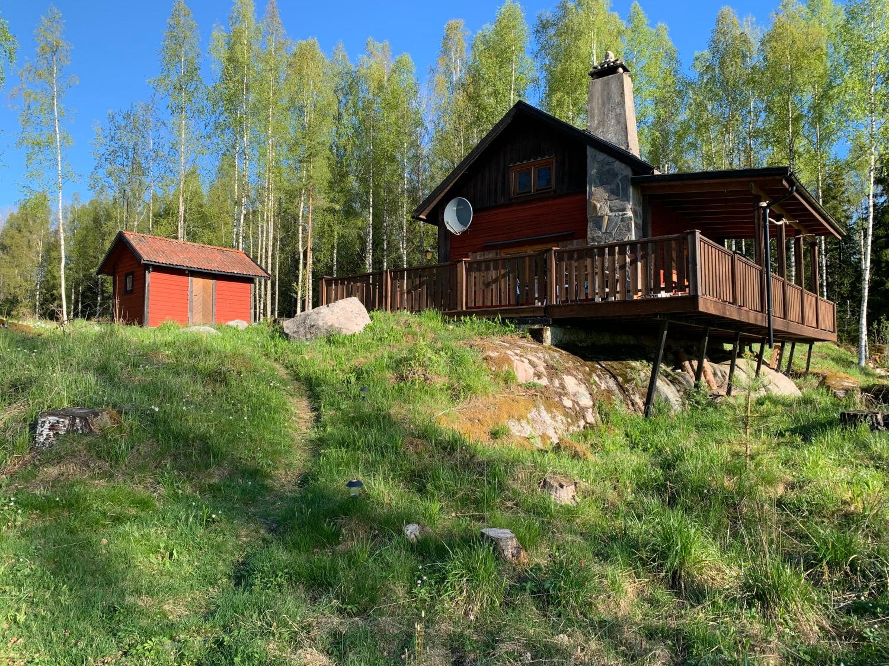 Cozy cottage by the lake, Charlottenberg view 2