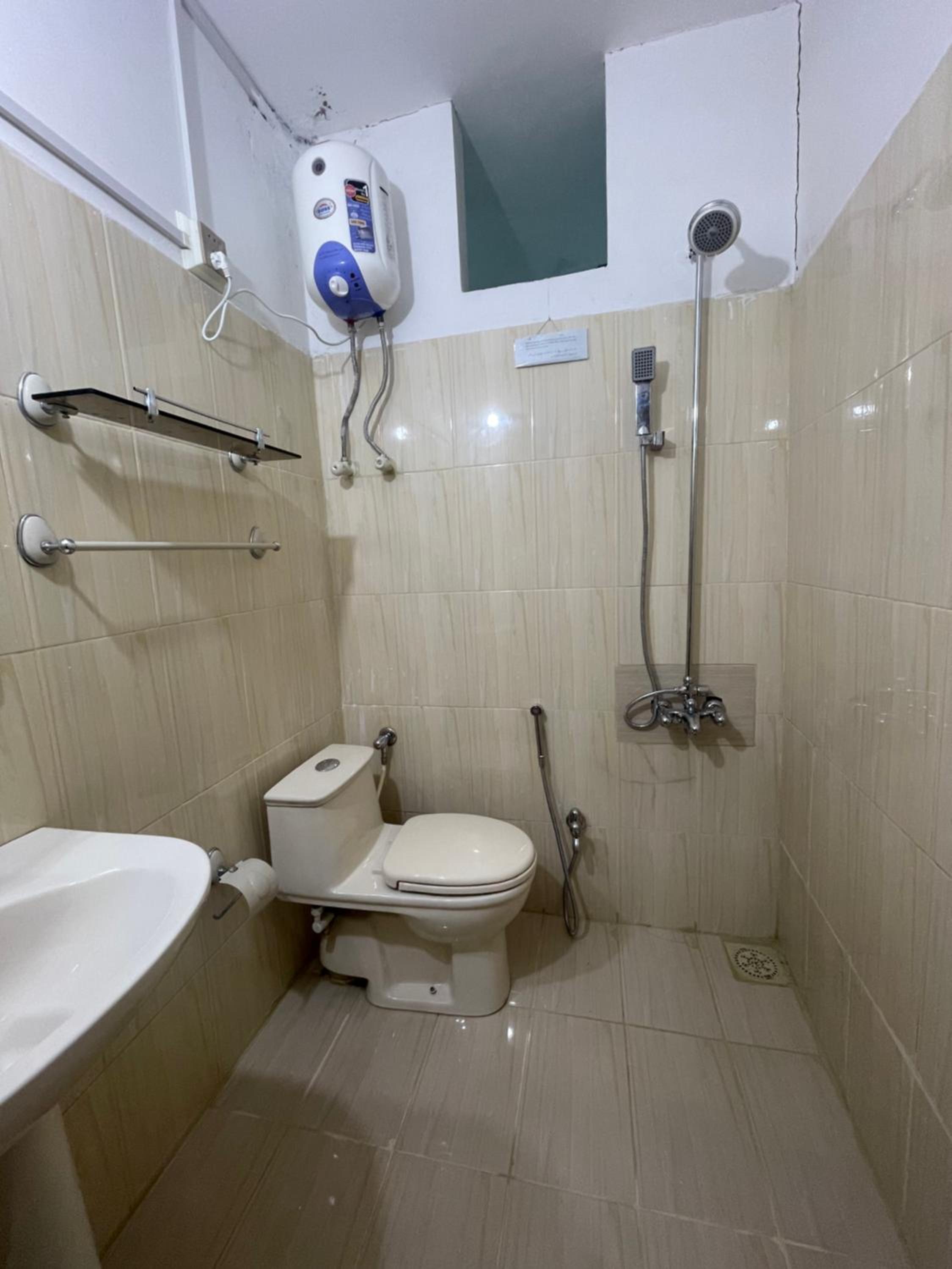 Valley View Residence Kalabagh