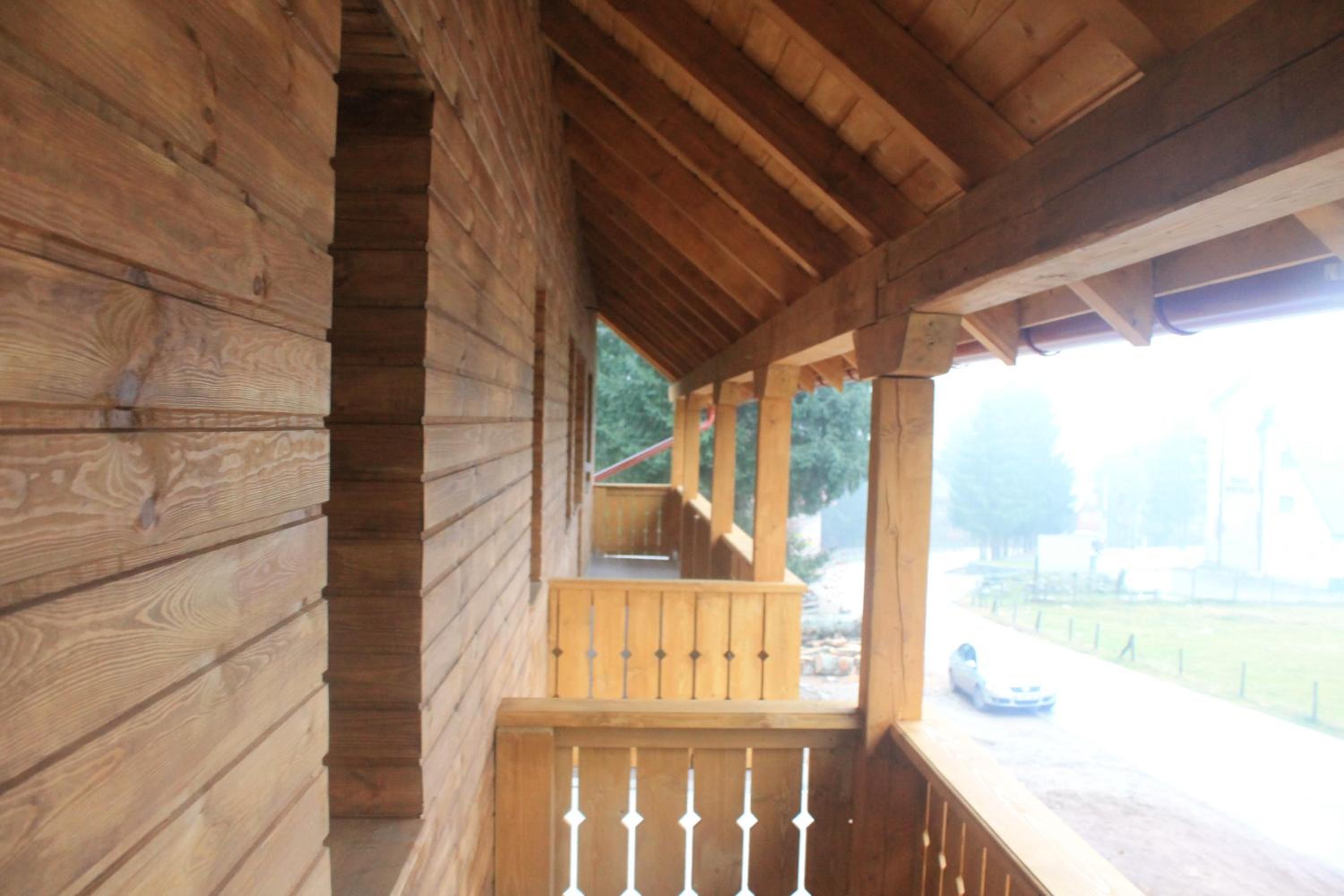 Photo 46