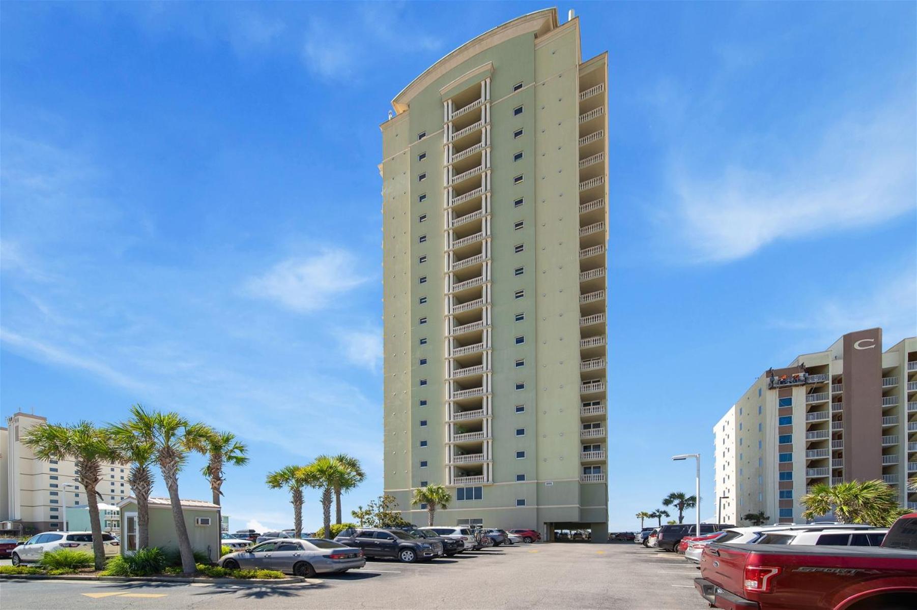 Colonnades 502 by Current Tides Vacation Rentals view 4