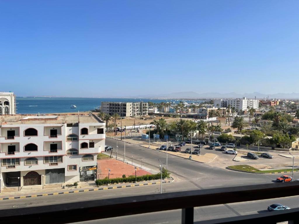 Egypt Traveler Hotel