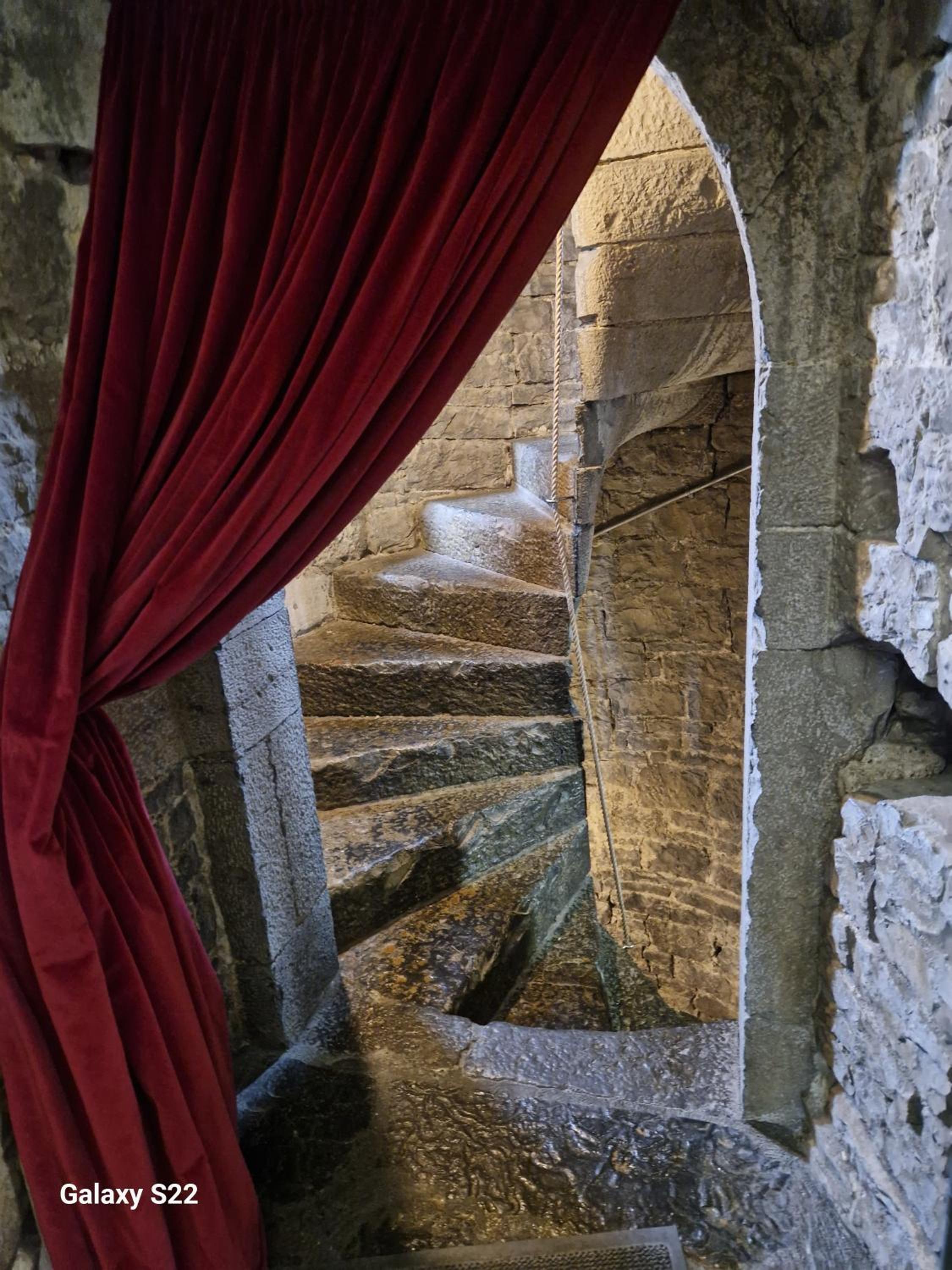 Ballindooley Castle