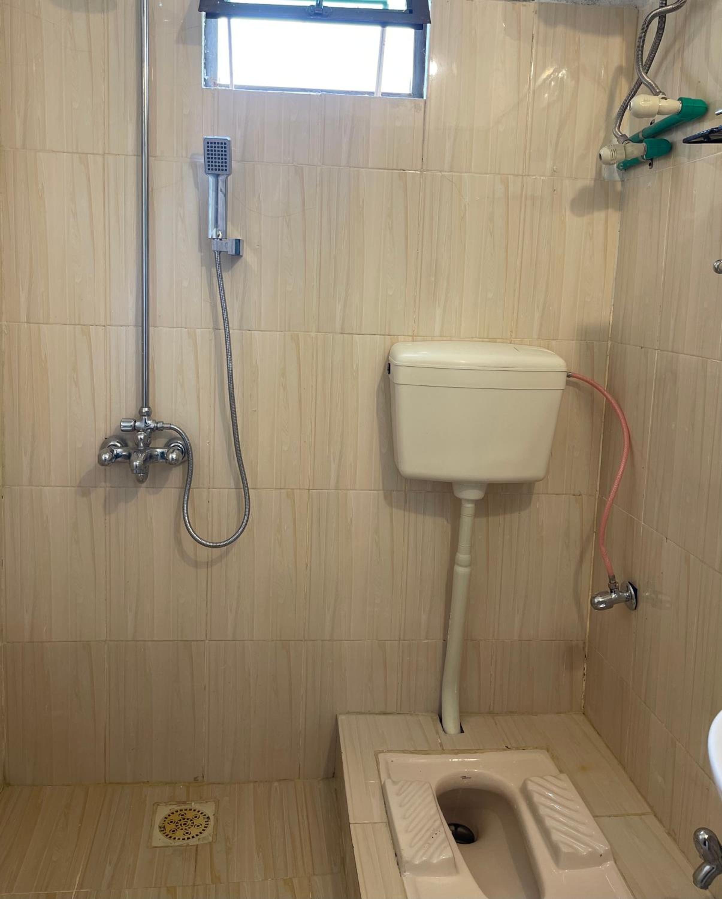 Valley View Residence Kalabagh