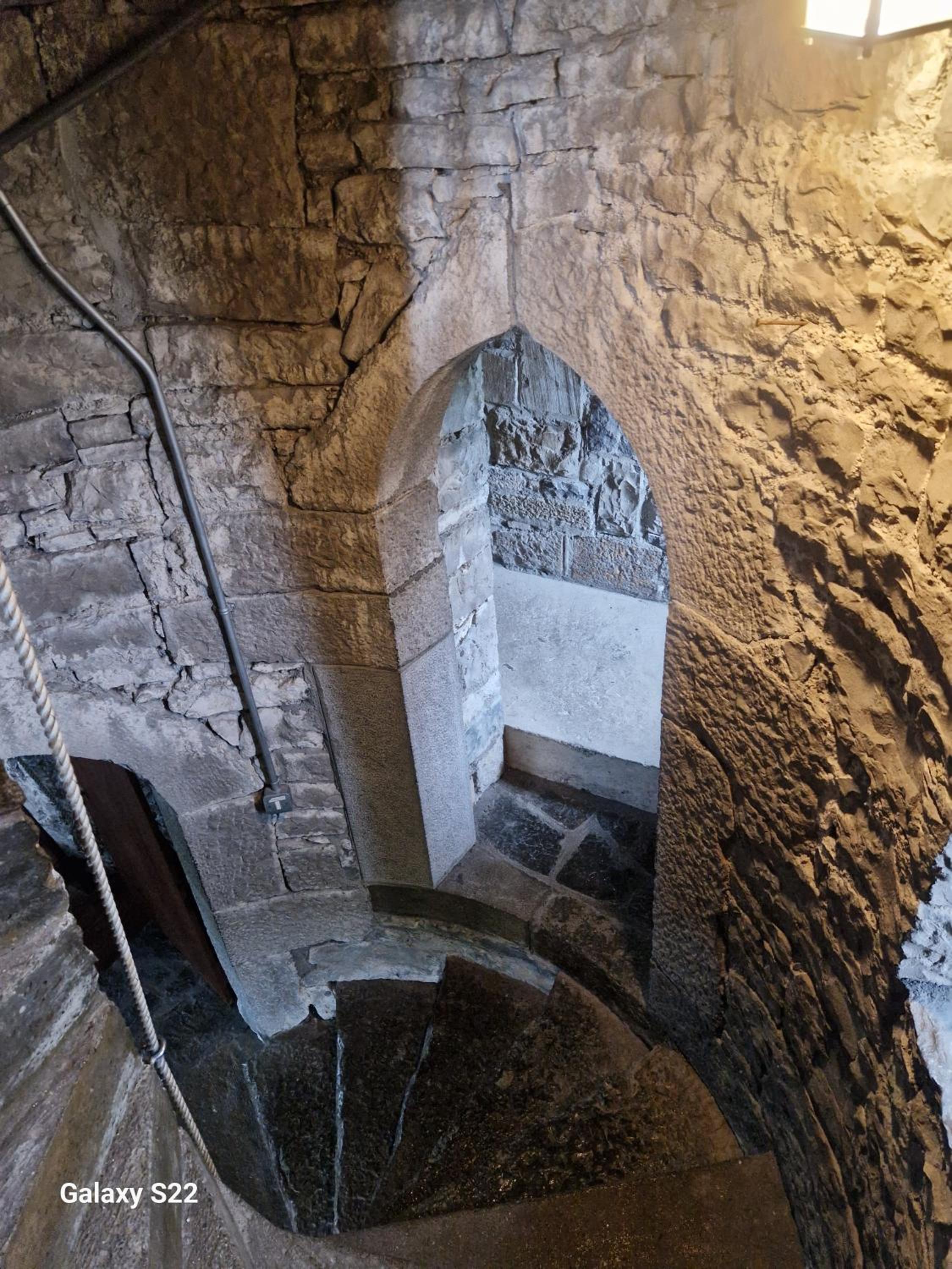 Ballindooley Castle