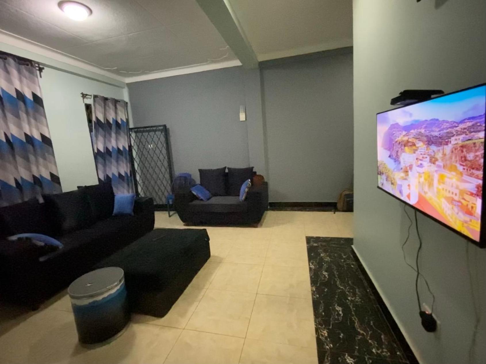 Serene 1 Bedroom Cozy Apartment in a fancy mall in Najjera view 2