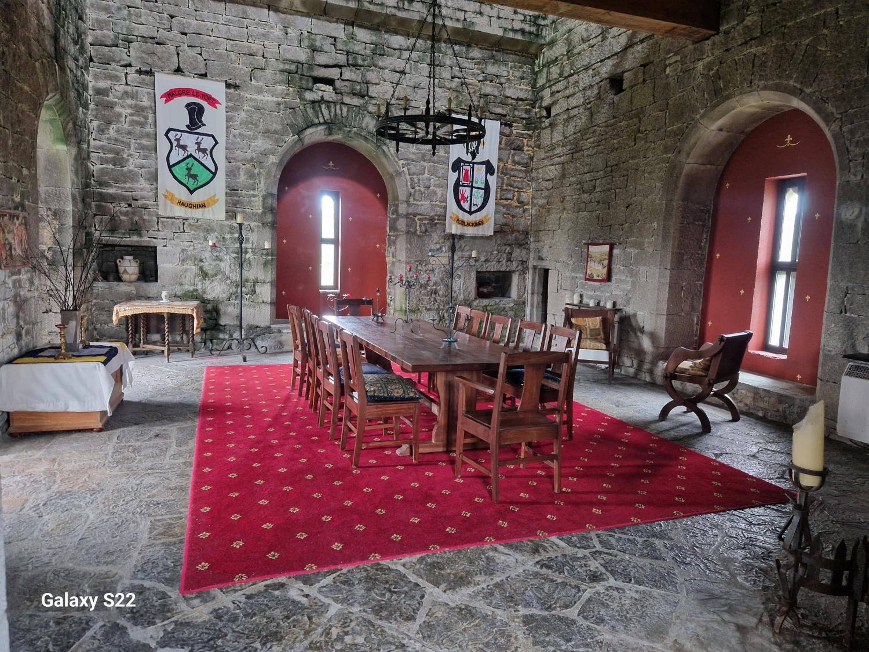 Ballindooley Castle