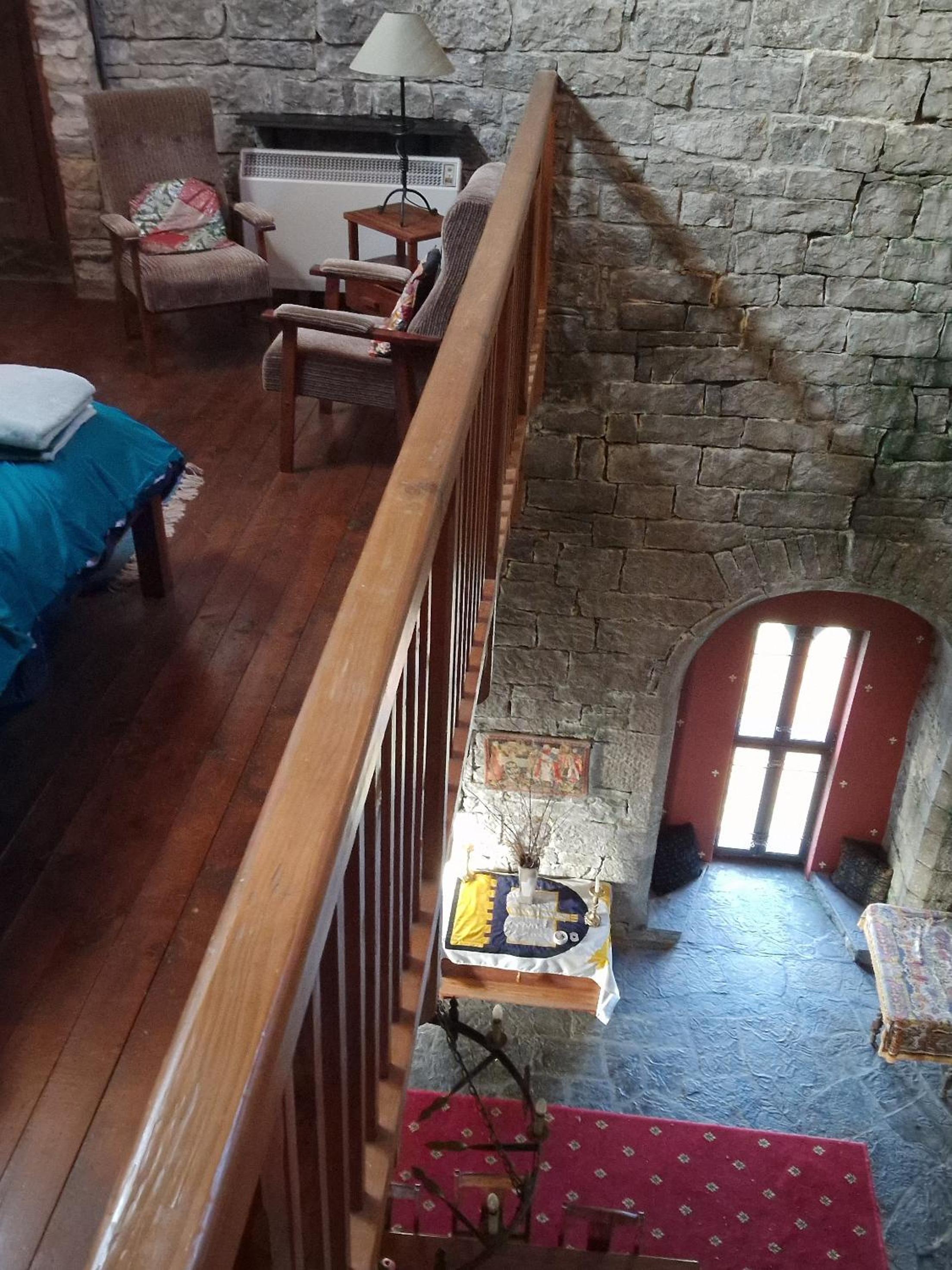 Ballindooley Castle